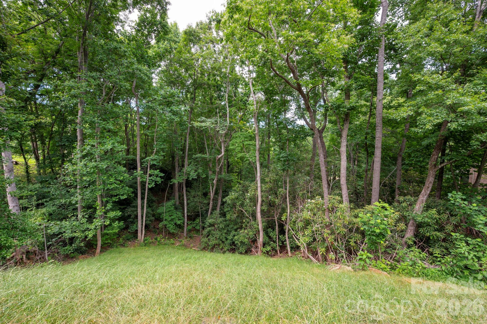 25 Whitaker View Road — Fairview