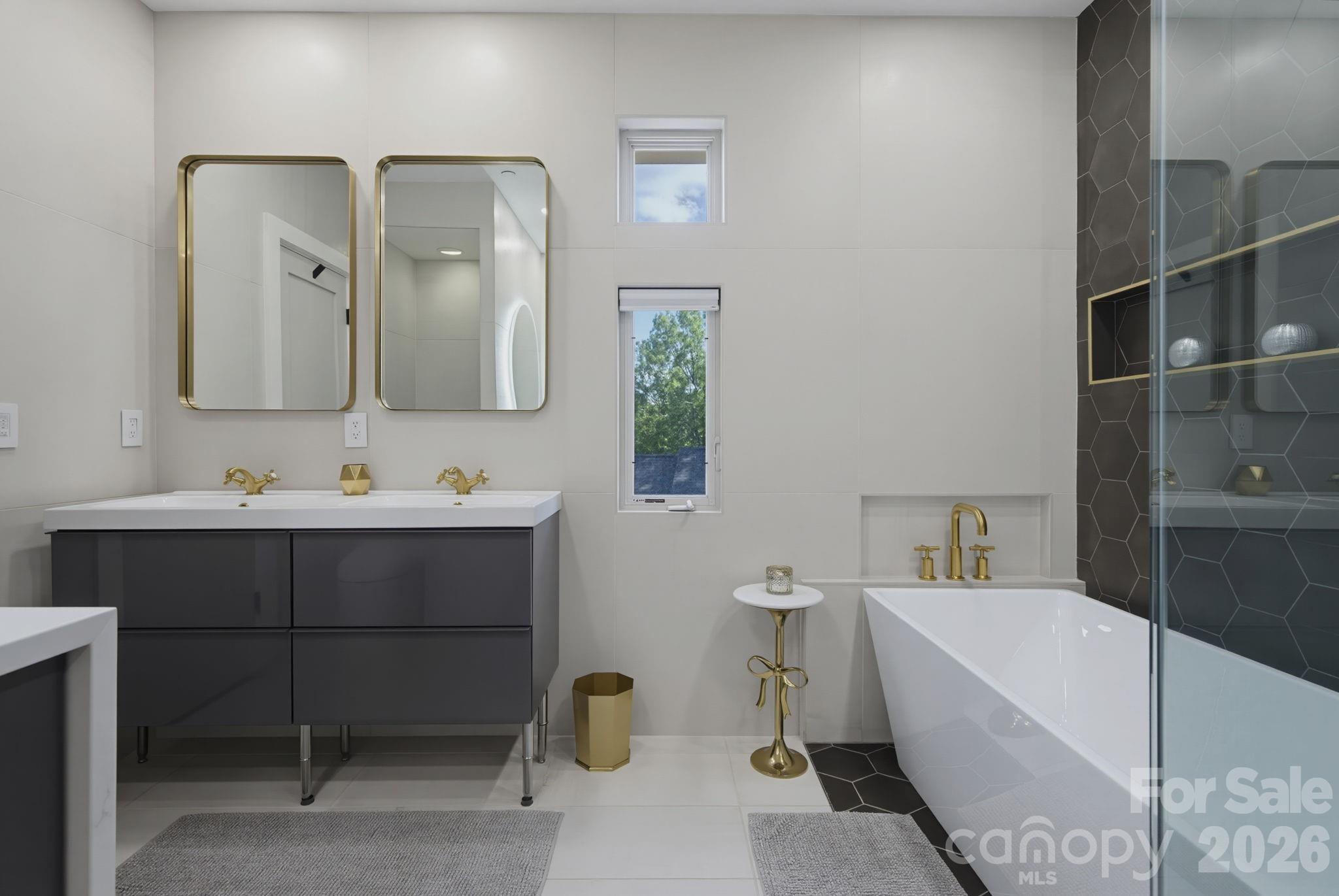 420 Queens Road #10 — Charlotte