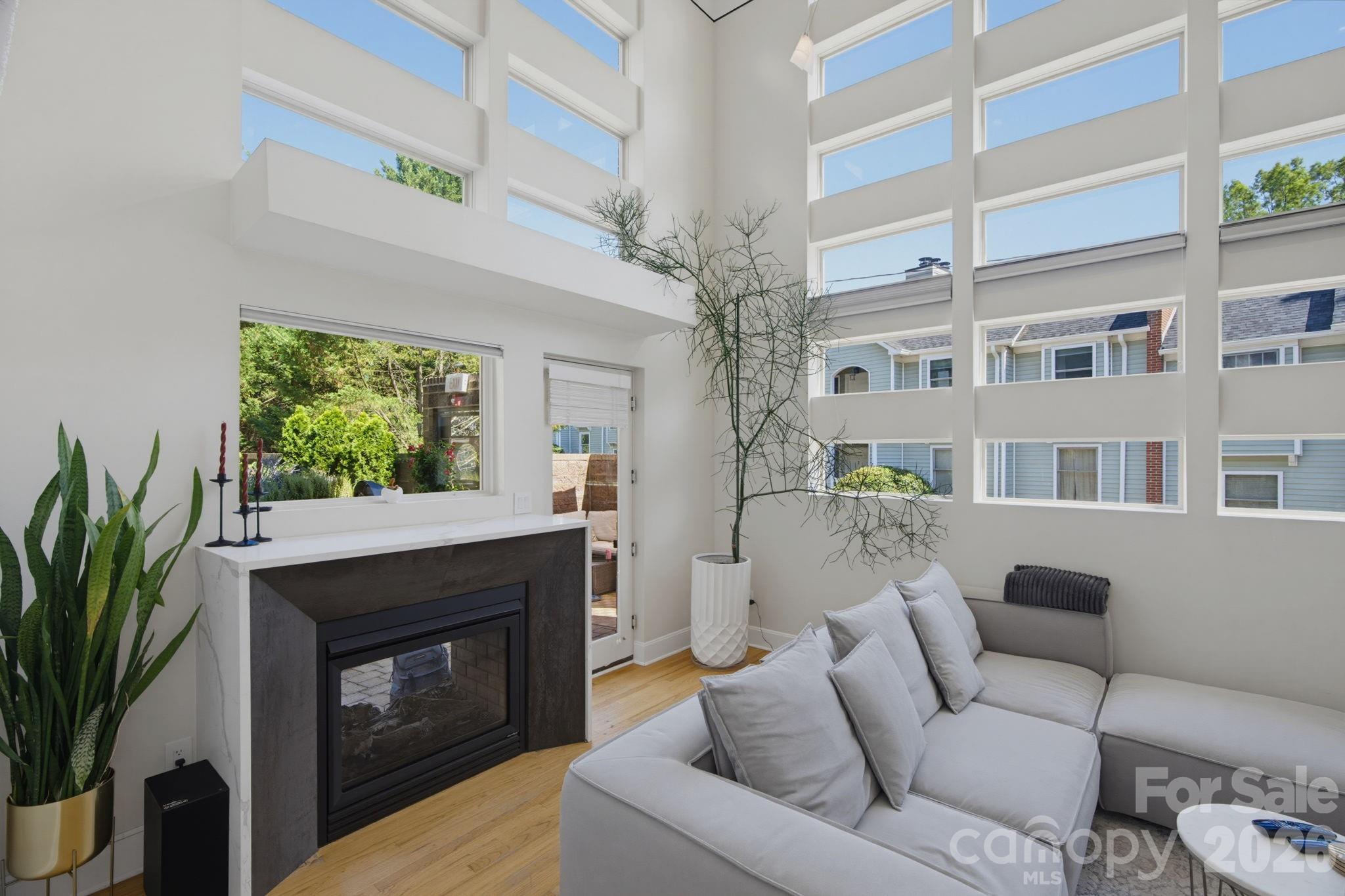 420 Queens Road #10 — Charlotte