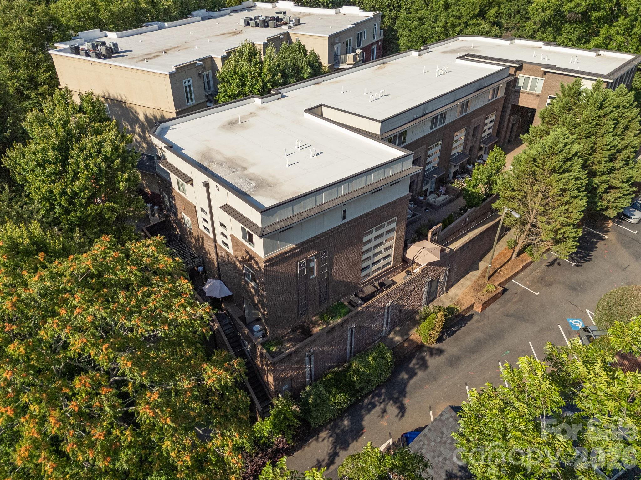 420 Queens Road #10 — Charlotte