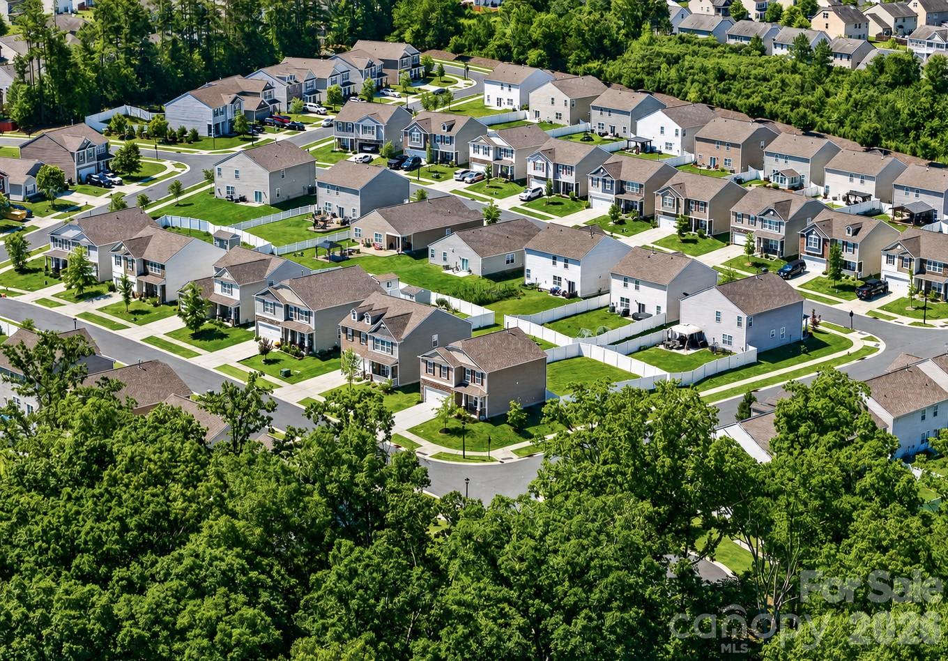 2023 Navarro Road — Charlotte