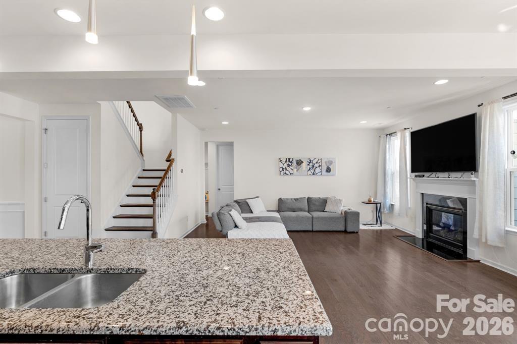 930 Parkland Place NW — Concord