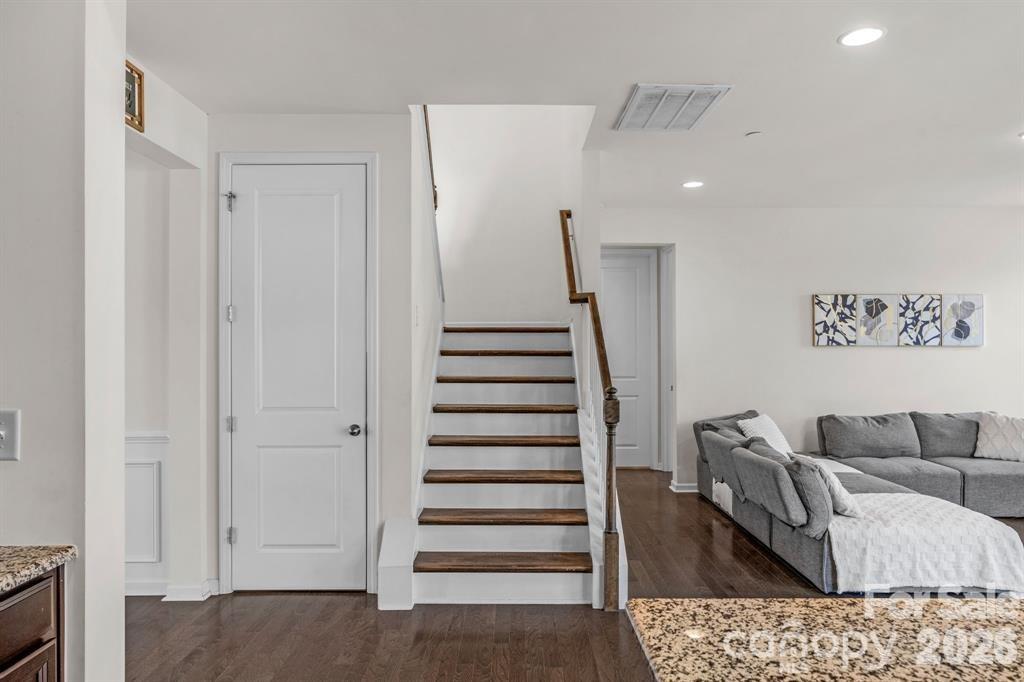 930 Parkland Place NW — Concord