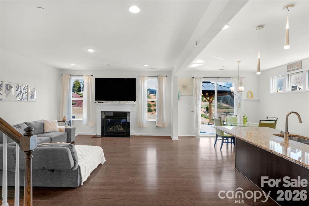 930 Parkland Place NW — Concord