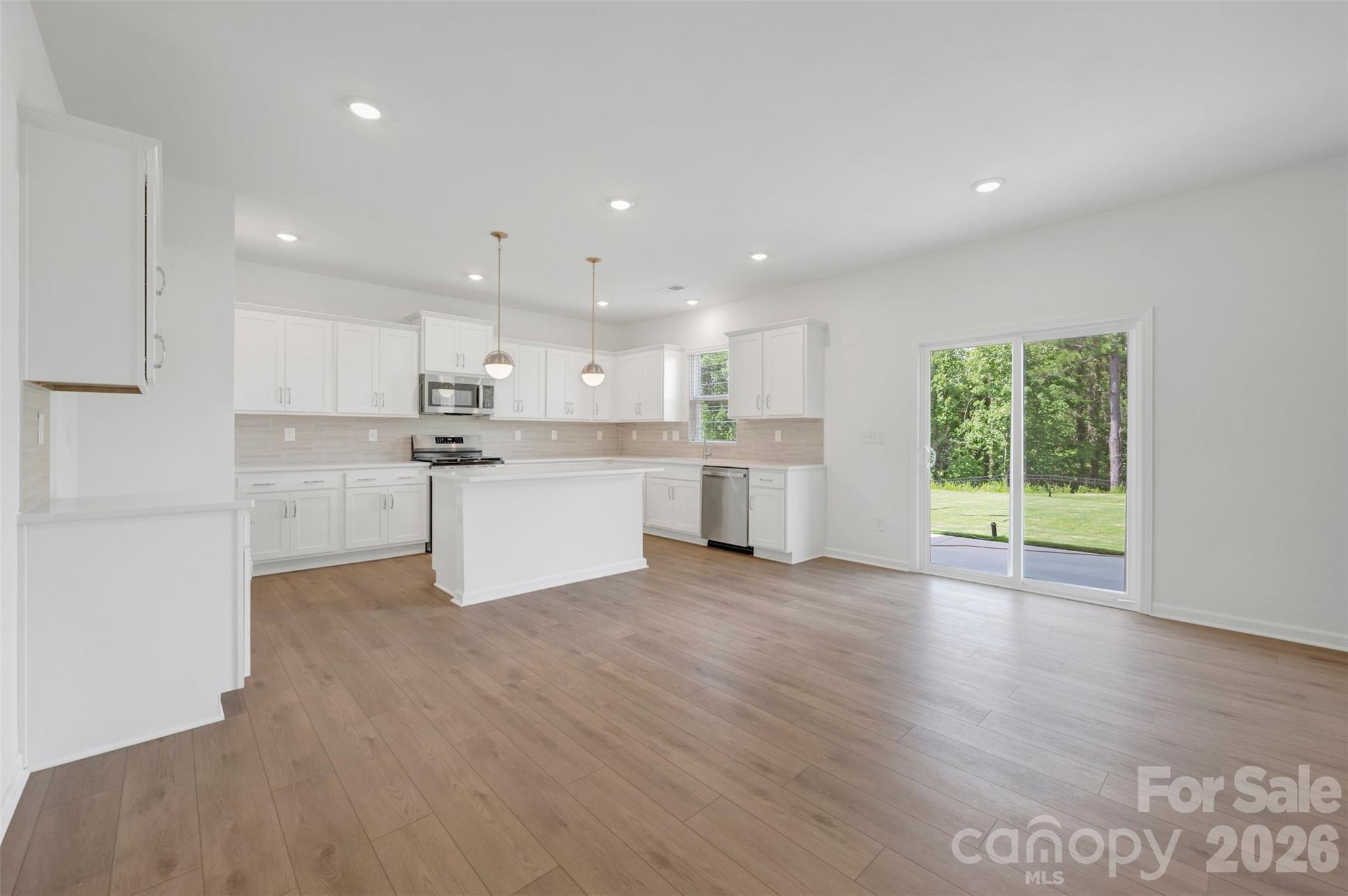 8887 Visgrove Drive — Sherrills Ford
