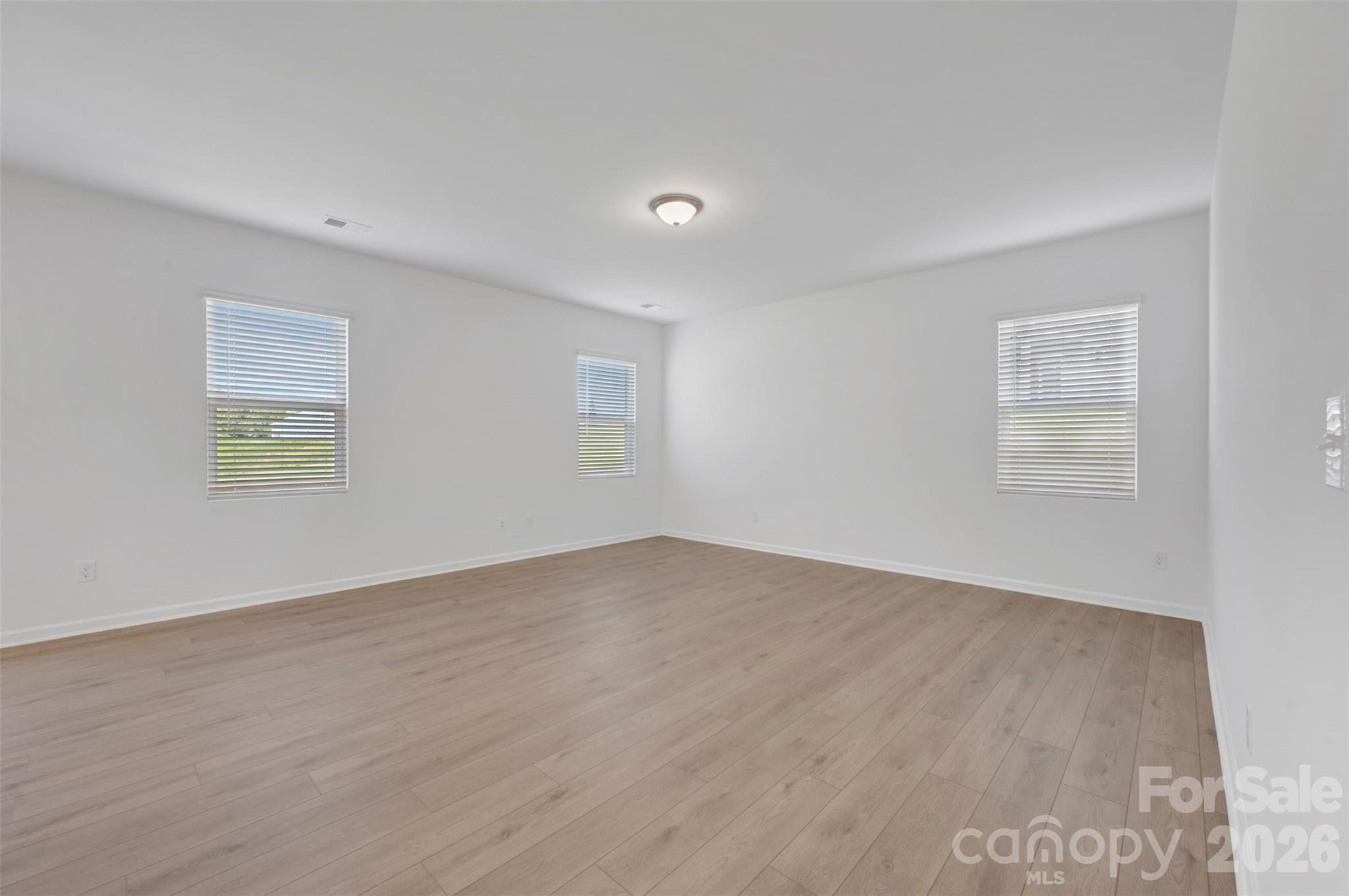8887 Visgrove Drive — Sherrills Ford