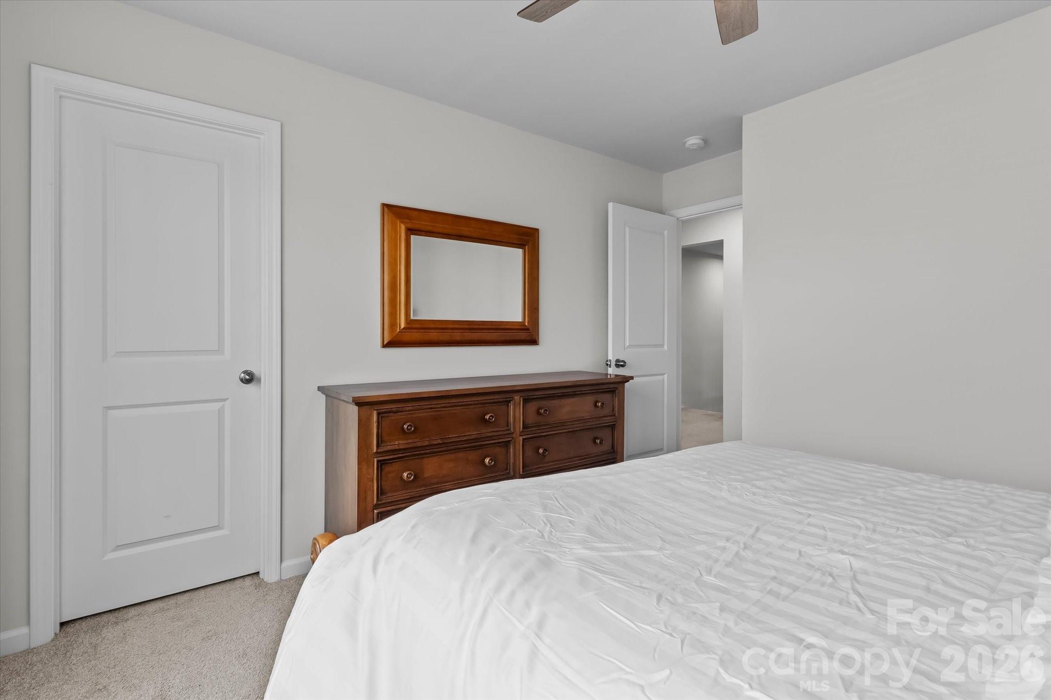 8122 Downy Oak Lane — Charlotte