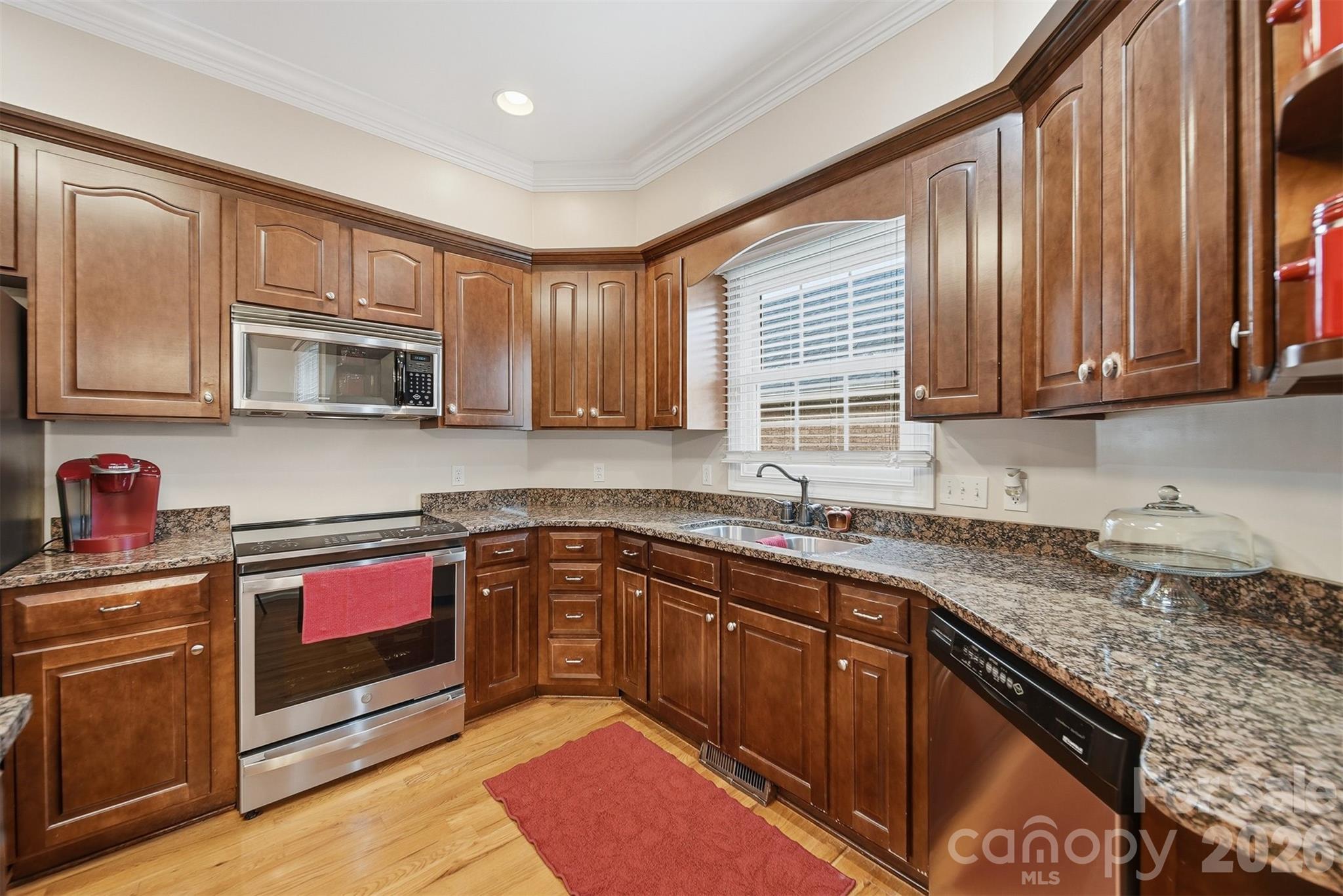 1710 30th Avenue Drive NE — Hickory