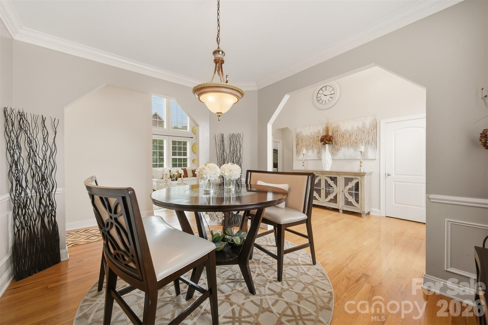 1710 30th Avenue Drive NE — Hickory