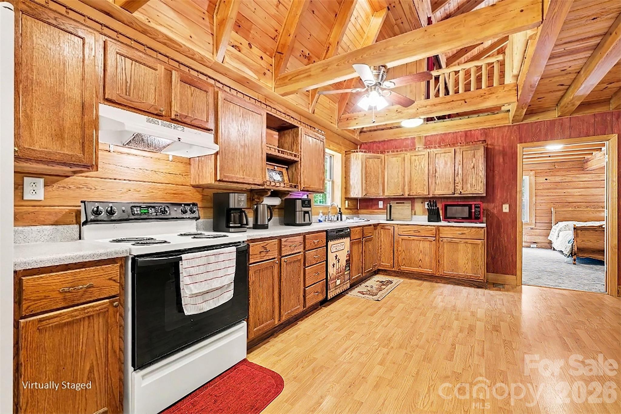 6328 Four Knights Lane — Clover