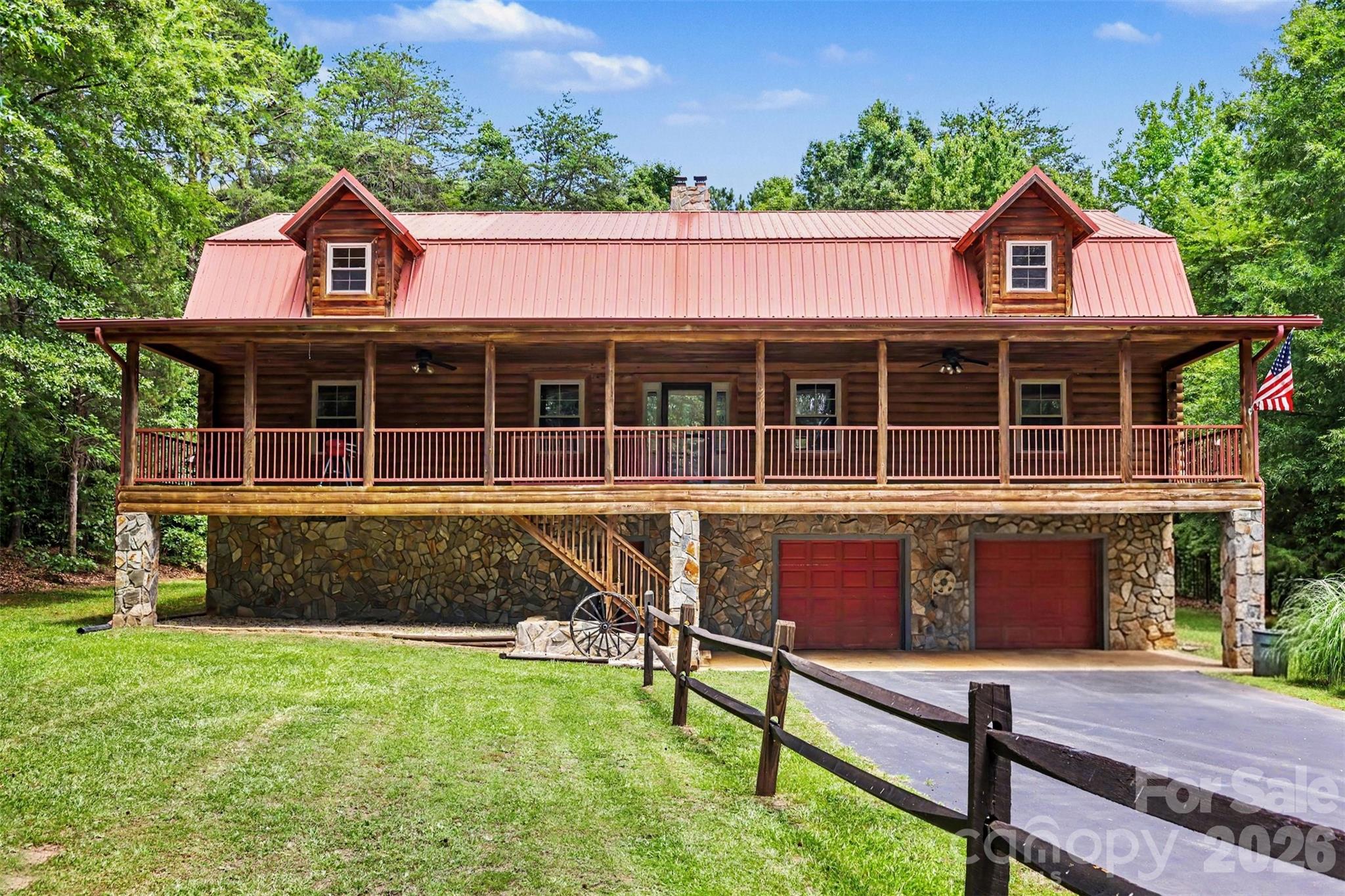 6328 Four Knights Lane — Clover