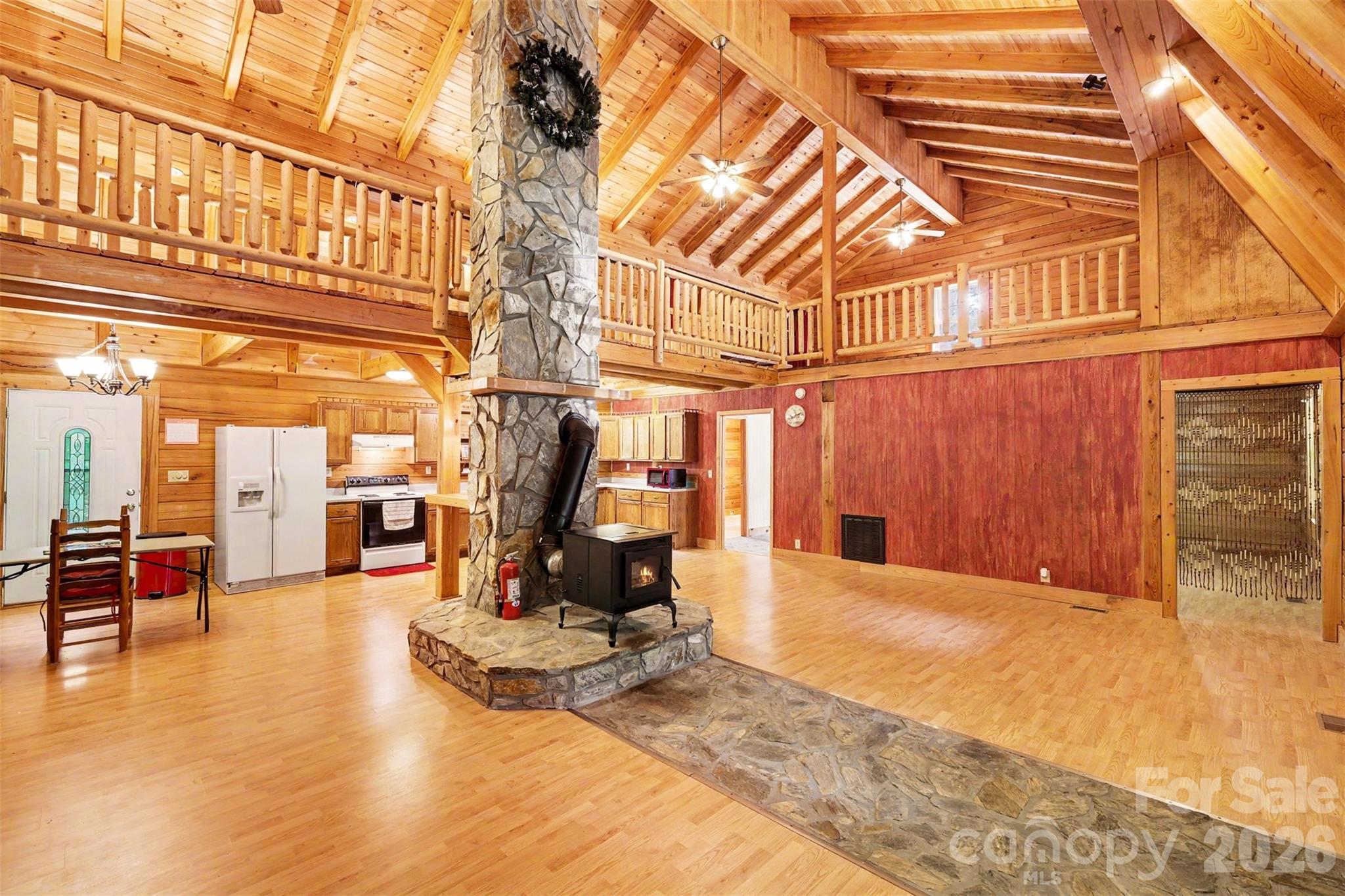 6328 Four Knights Lane — Clover