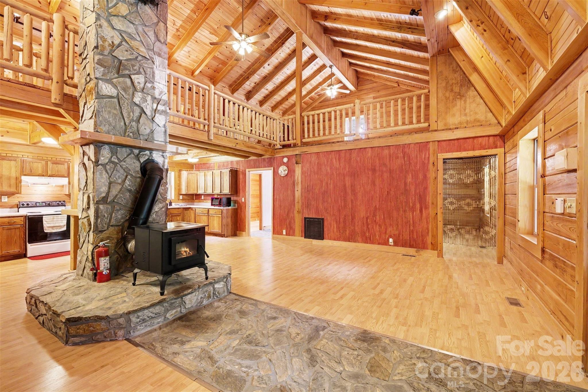 6328 Four Knights Lane — Clover