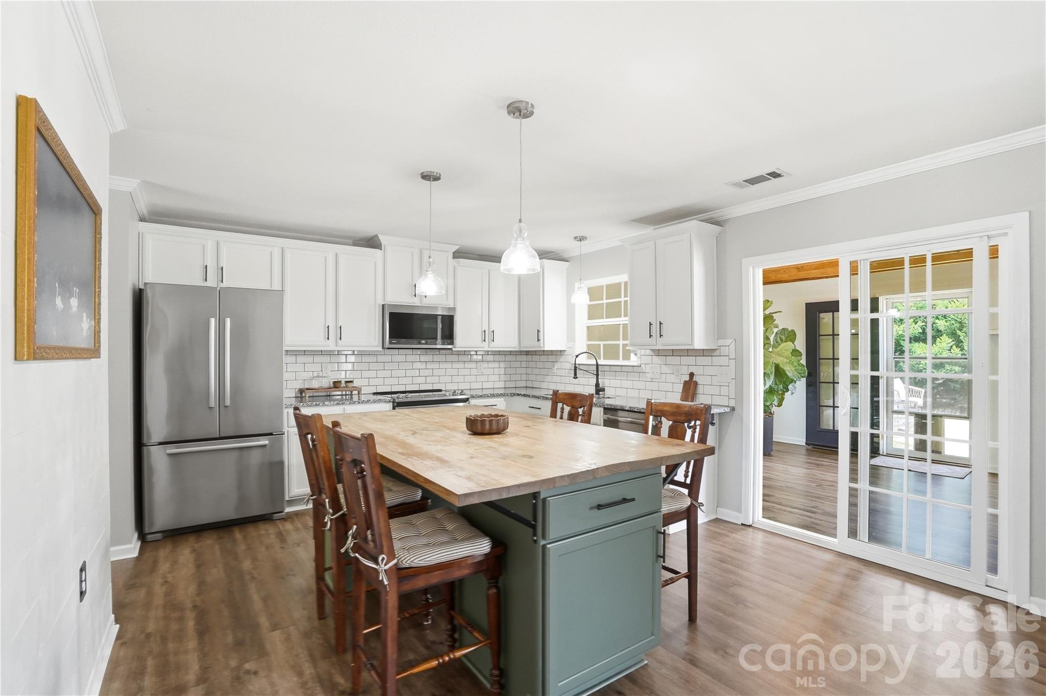 409 Lind Point Lane — Monroe