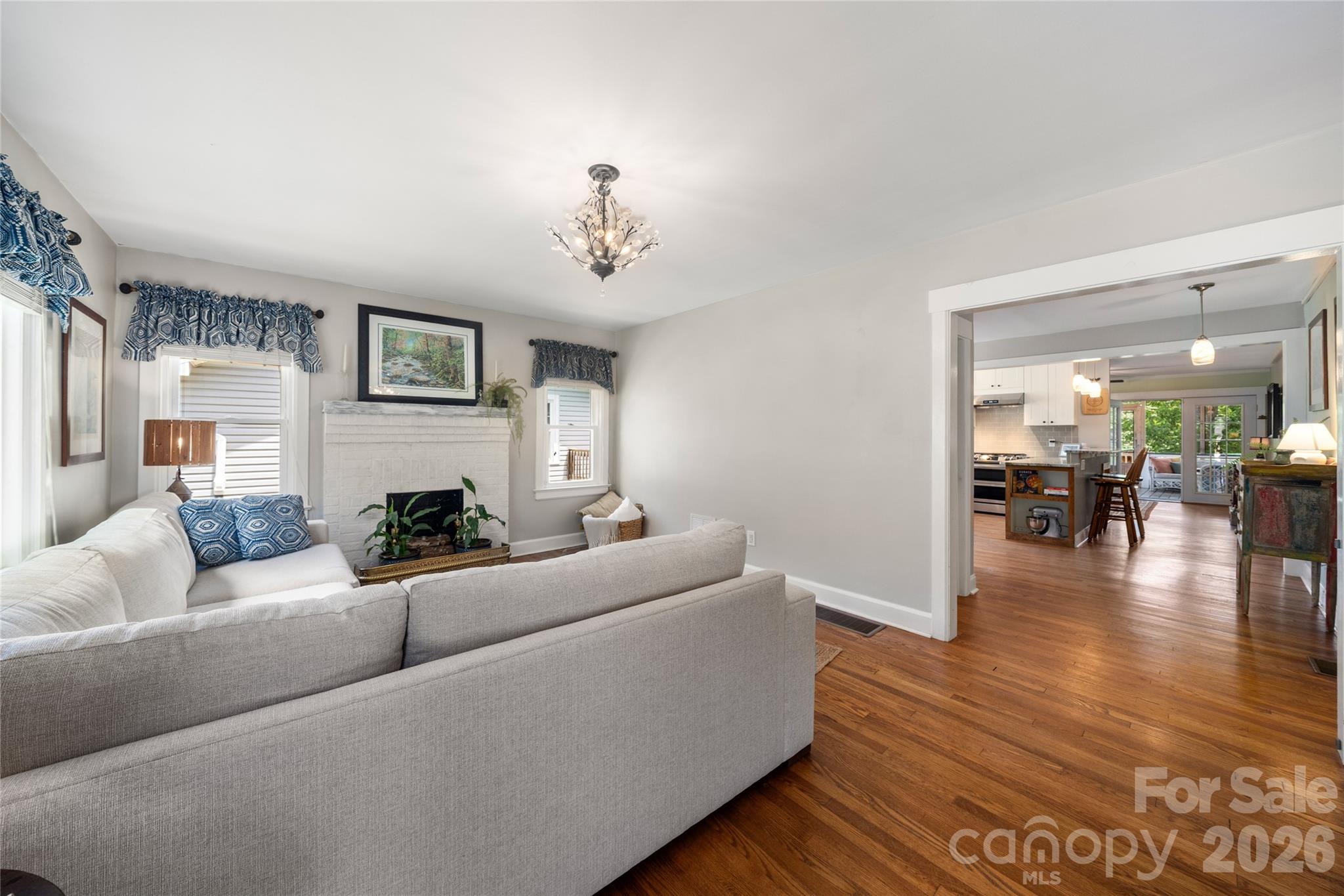 43 Morris Street — Asheville