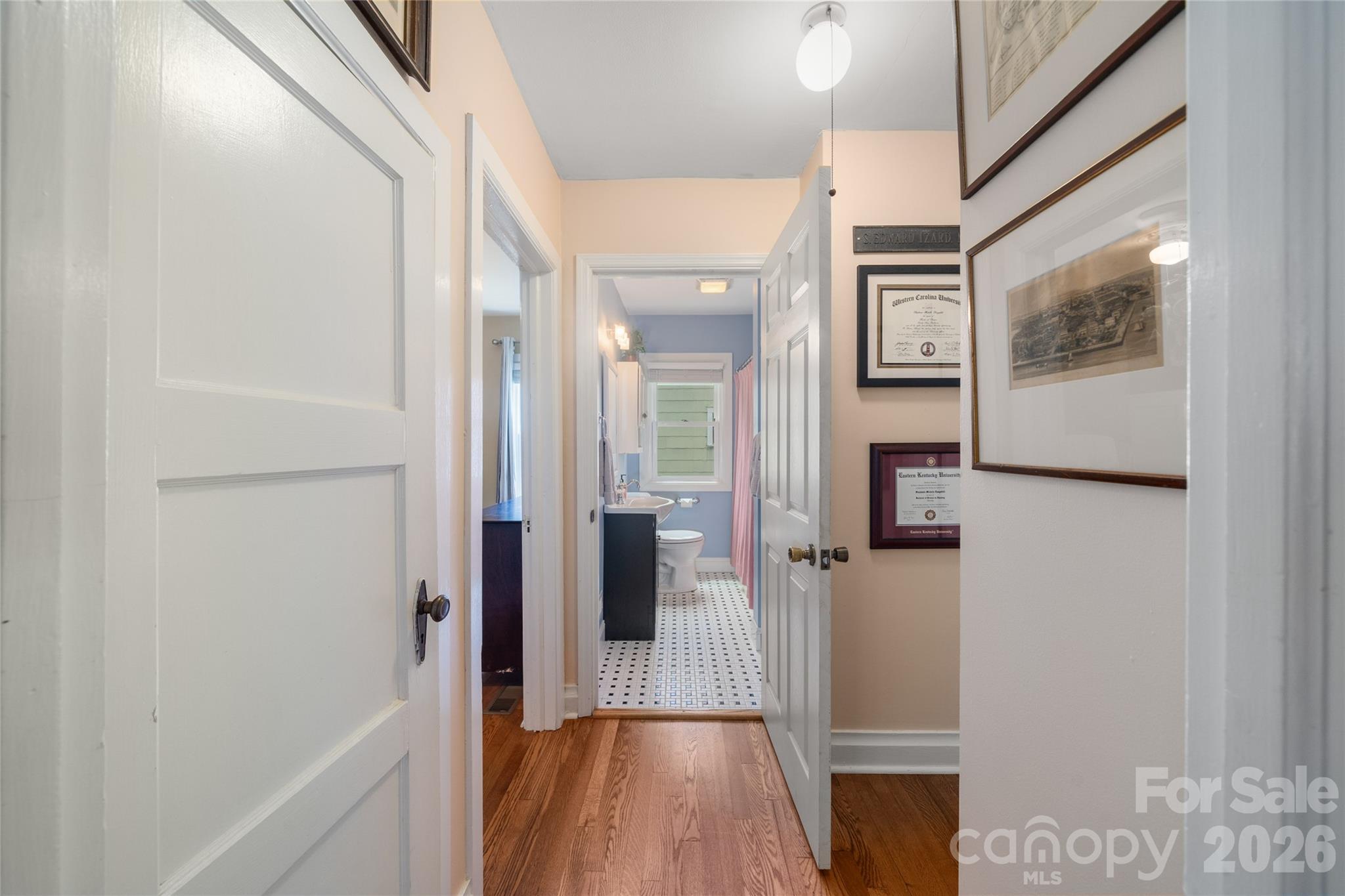 43 Morris Street — Asheville