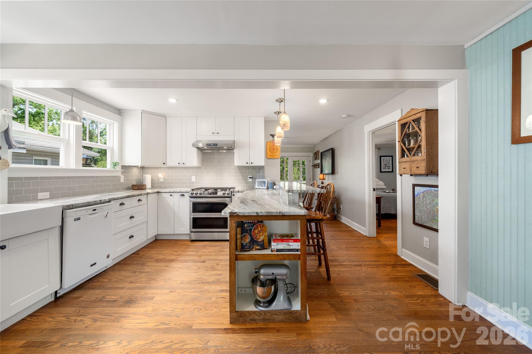 43 Morris Street — Asheville