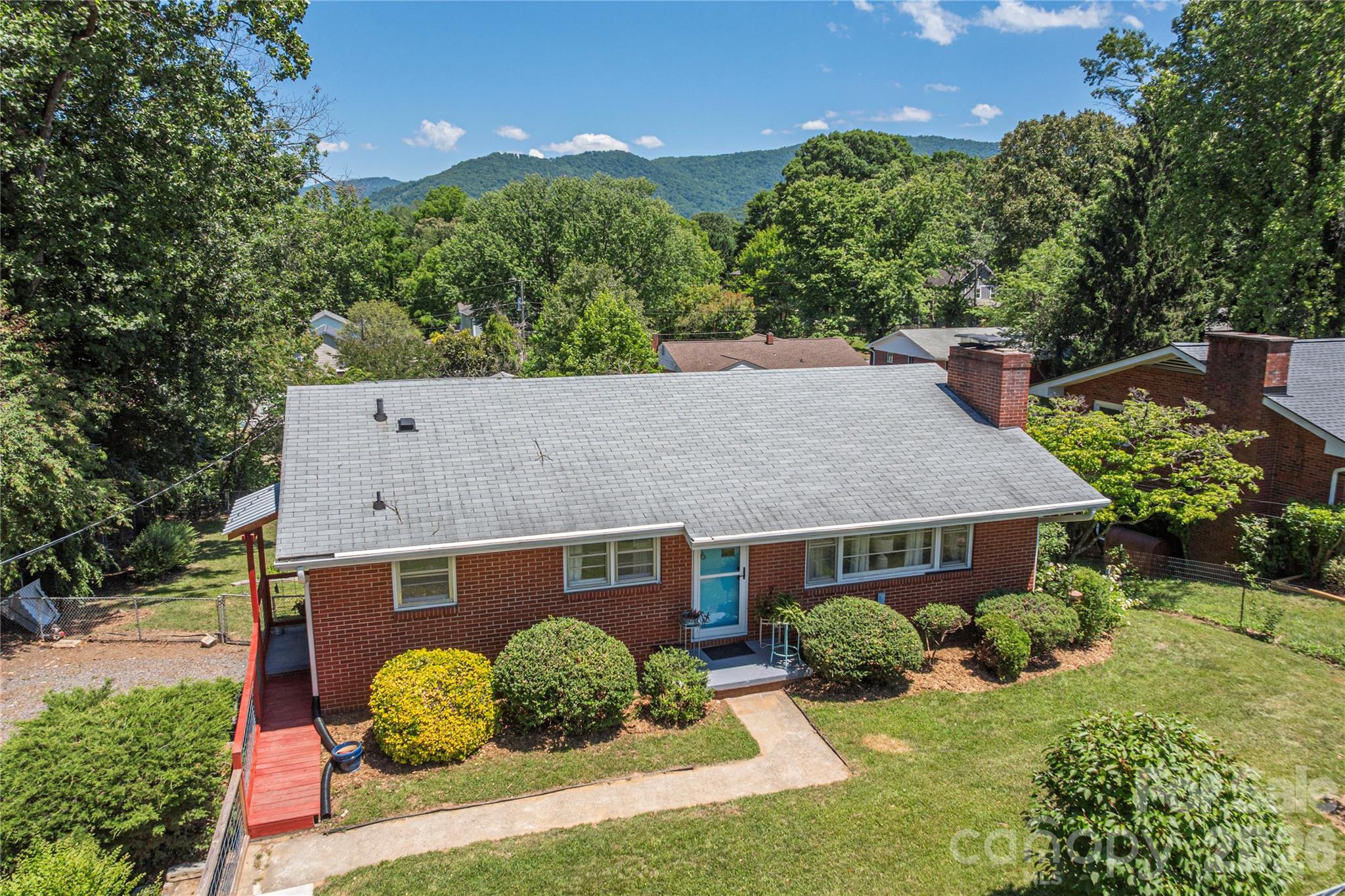 16 Oteen Church Road — Asheville