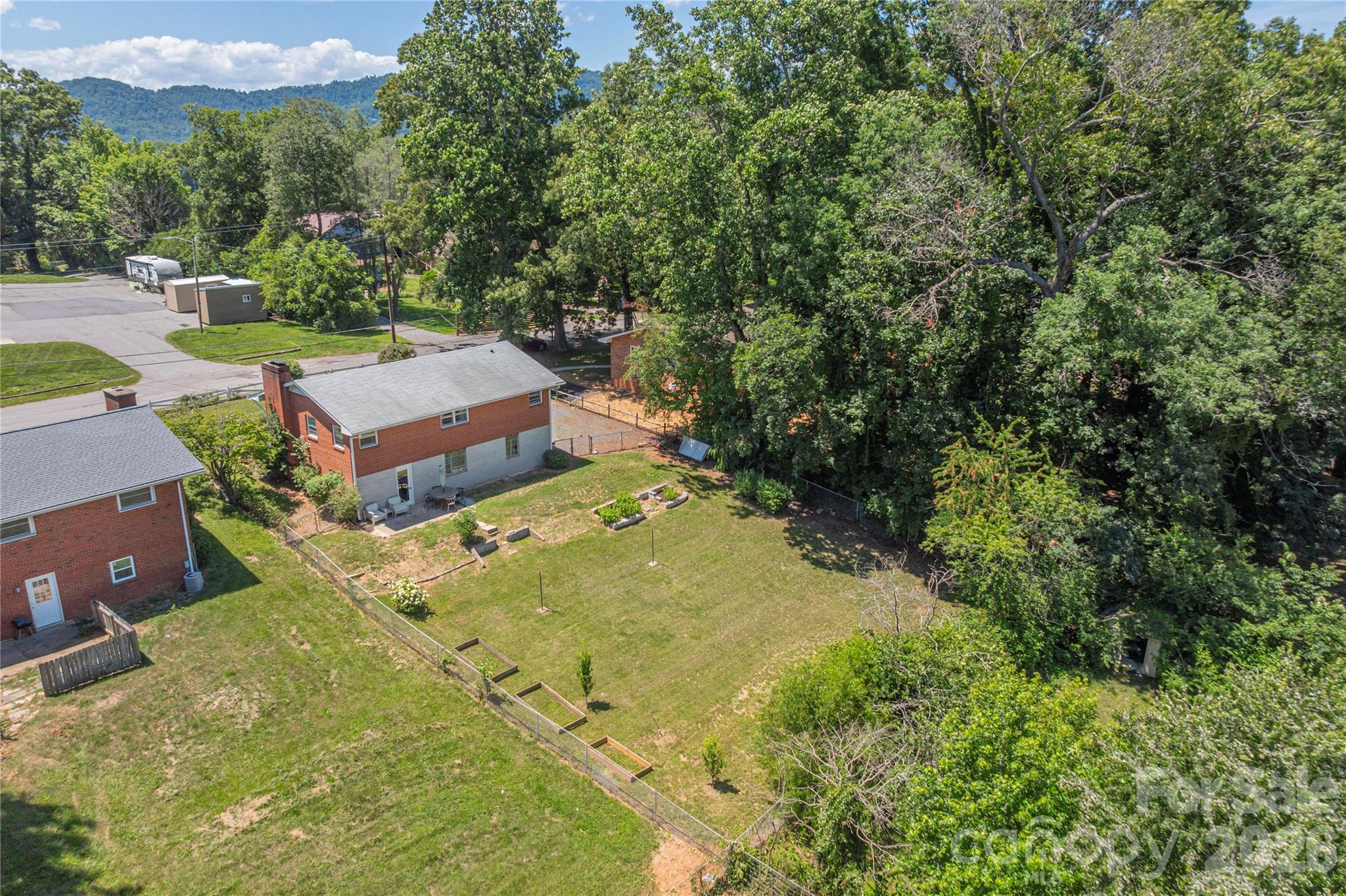 16 Oteen Church Road — Asheville