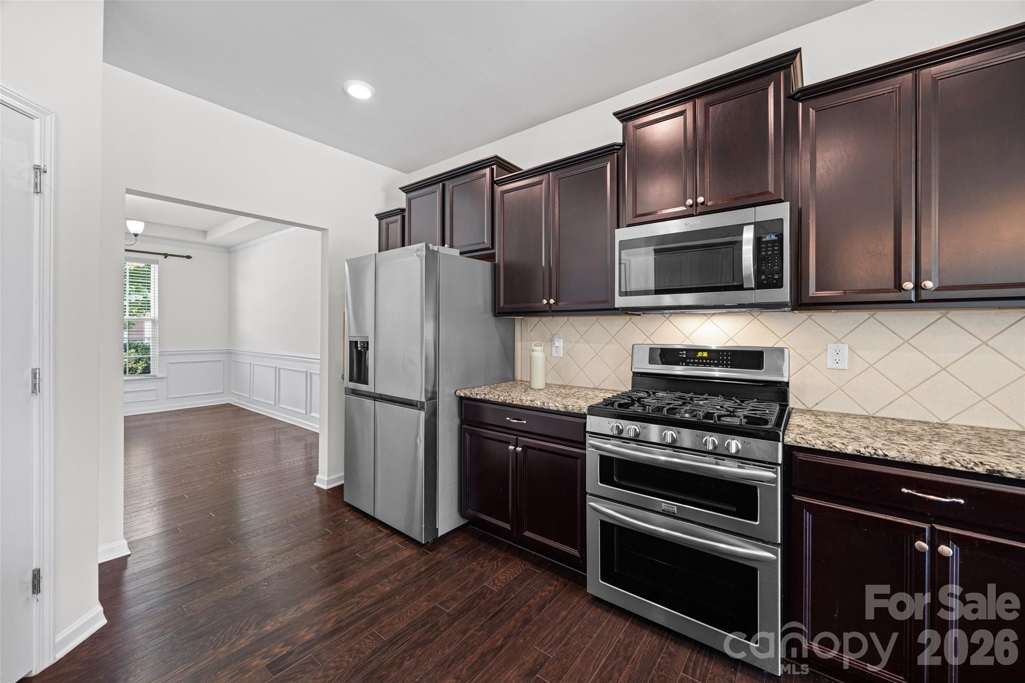 406 Livingston Drive — Lancaster