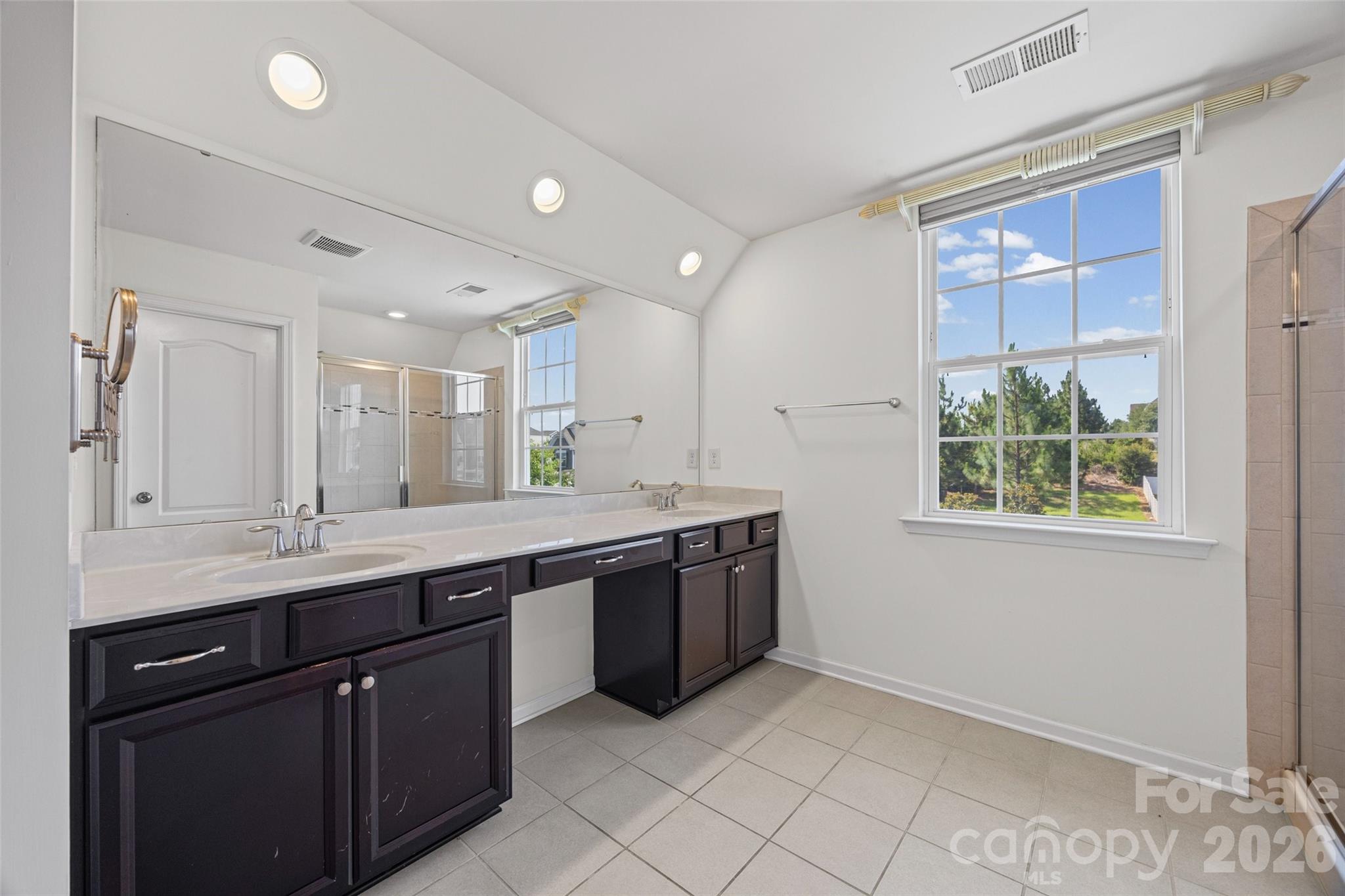 406 Livingston Drive — Lancaster