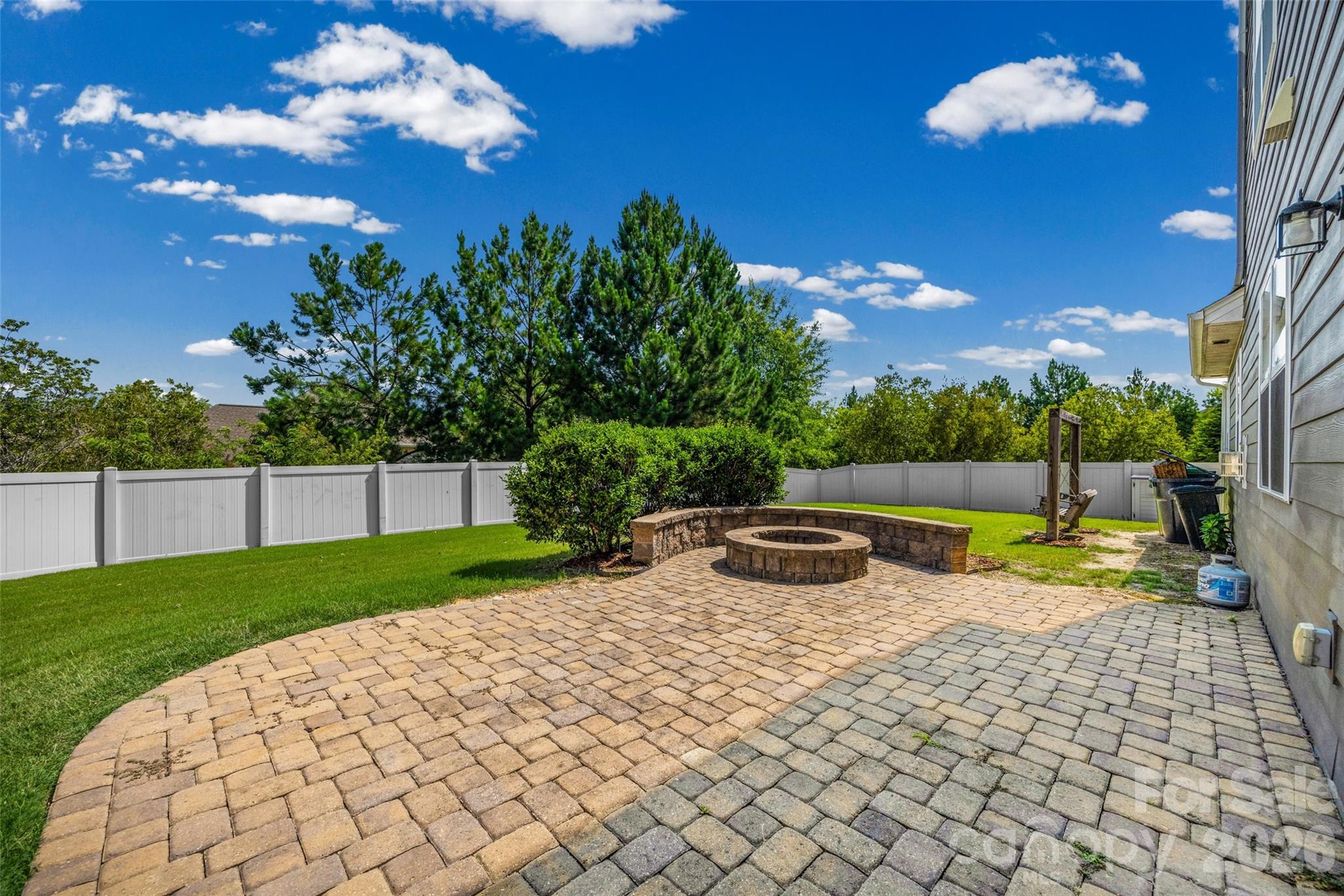 406 Livingston Drive — Lancaster