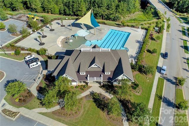 406 Livingston Drive — Lancaster