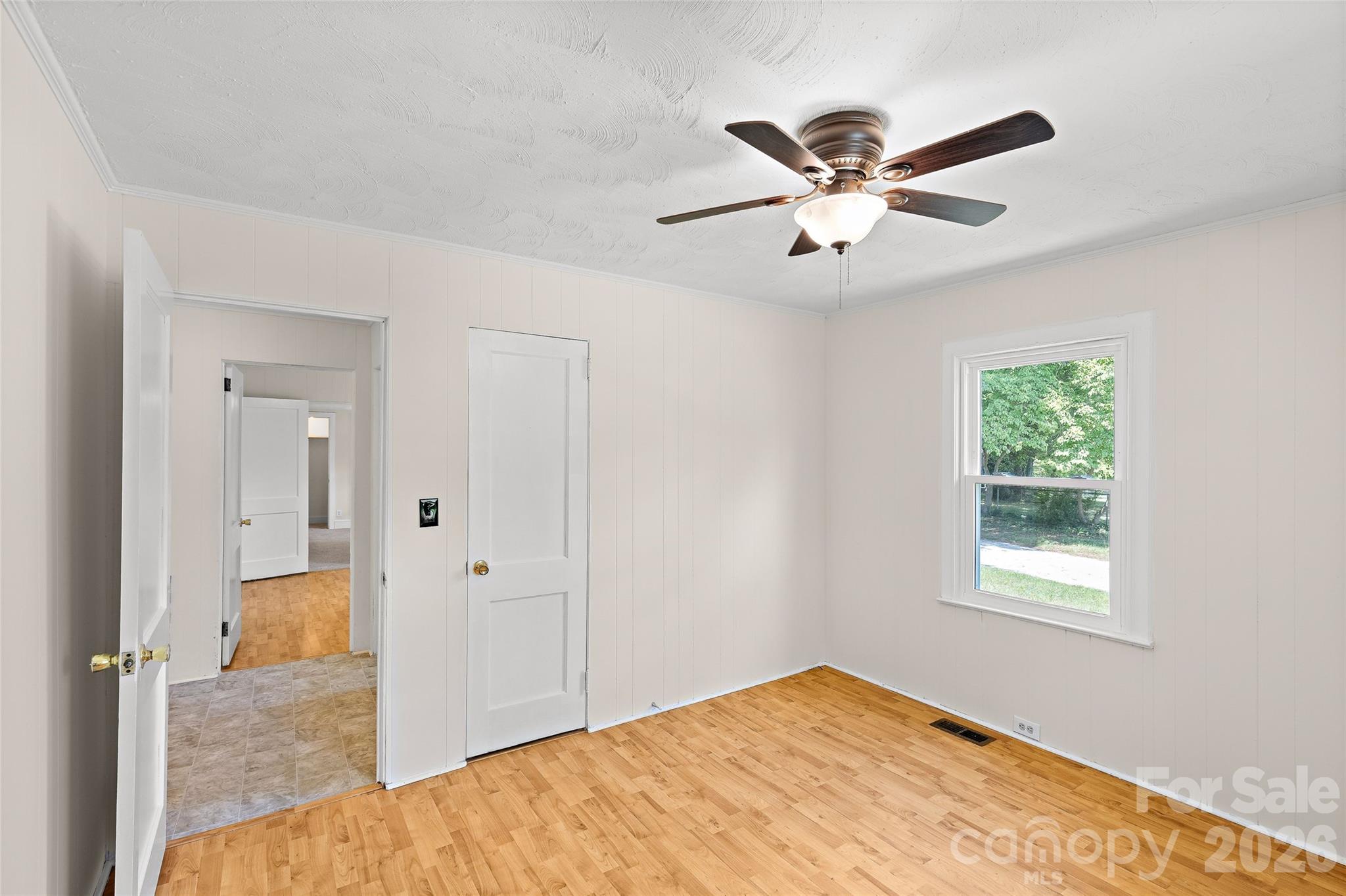 803 N Weldon Street — Gastonia