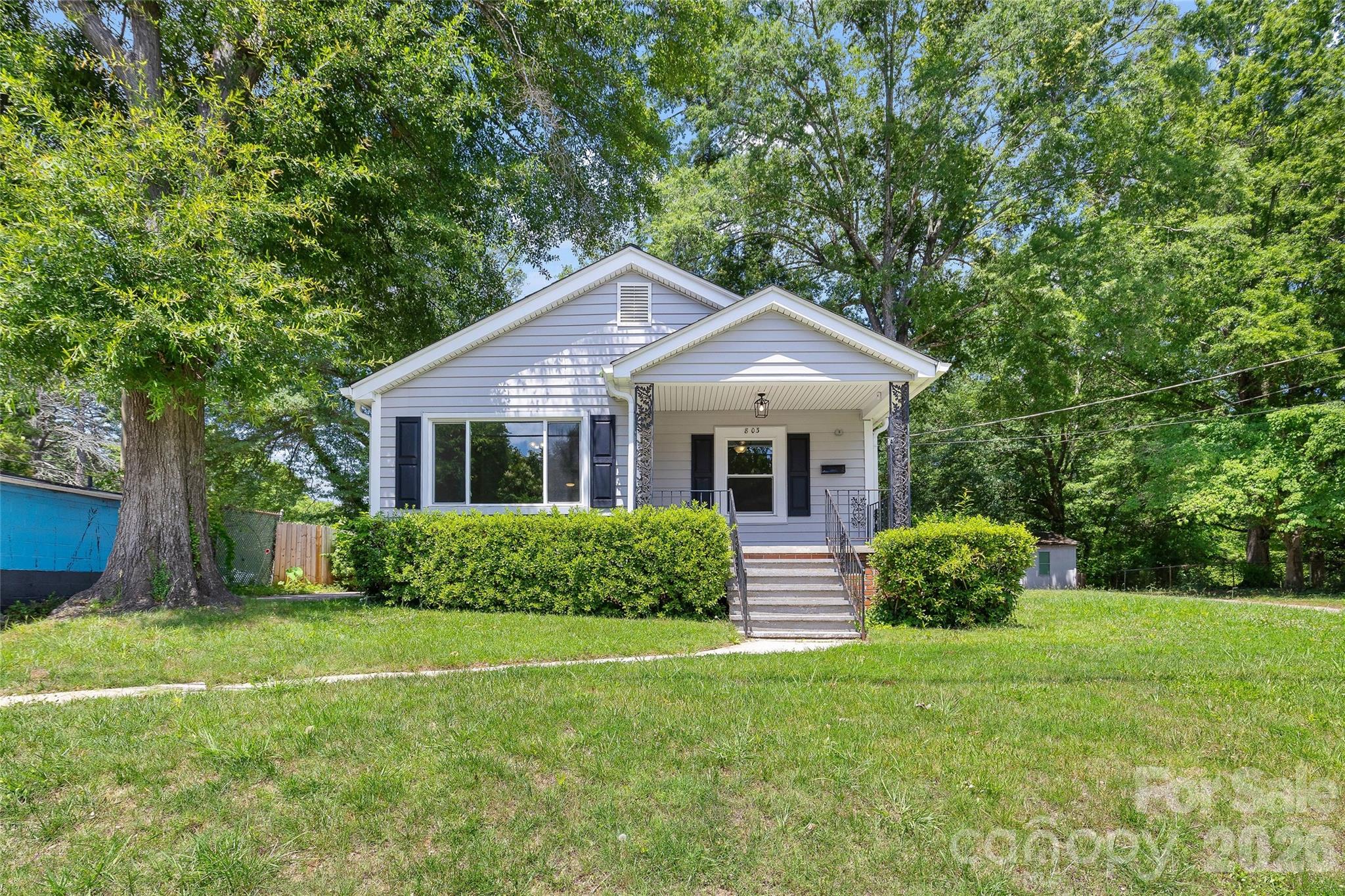 803 N Weldon Street — Gastonia
