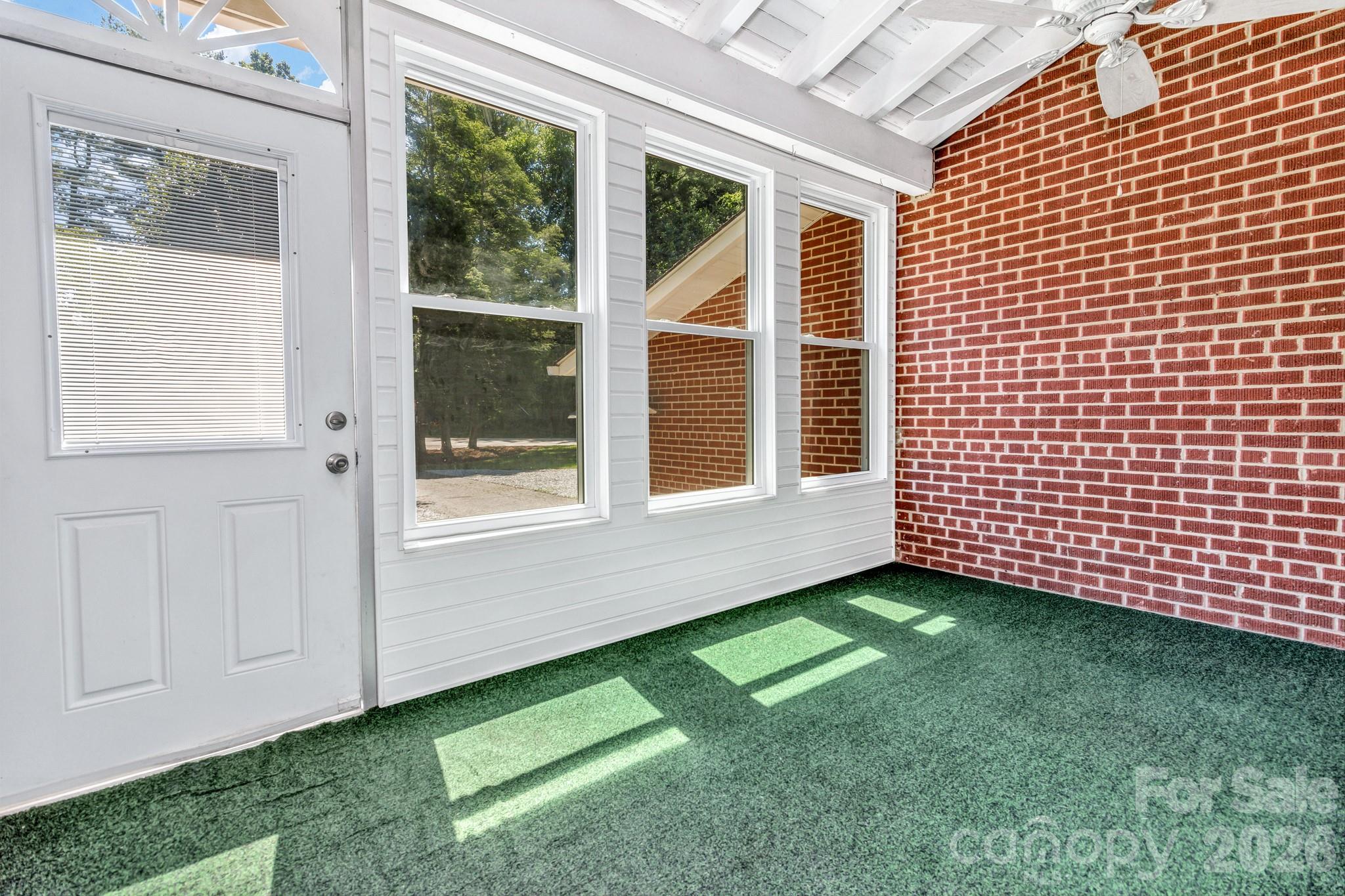 907 W Blue Ridge Road — East Flat Rock