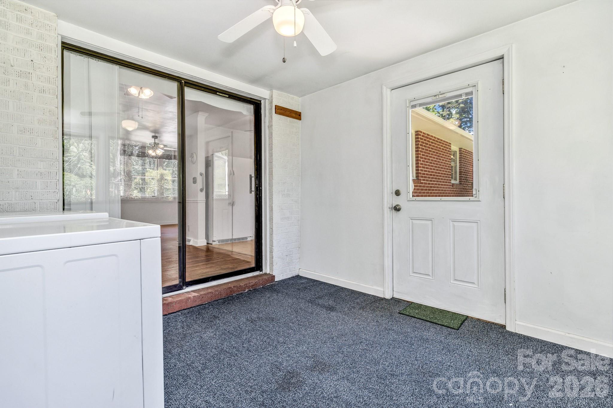 907 W Blue Ridge Road — East Flat Rock