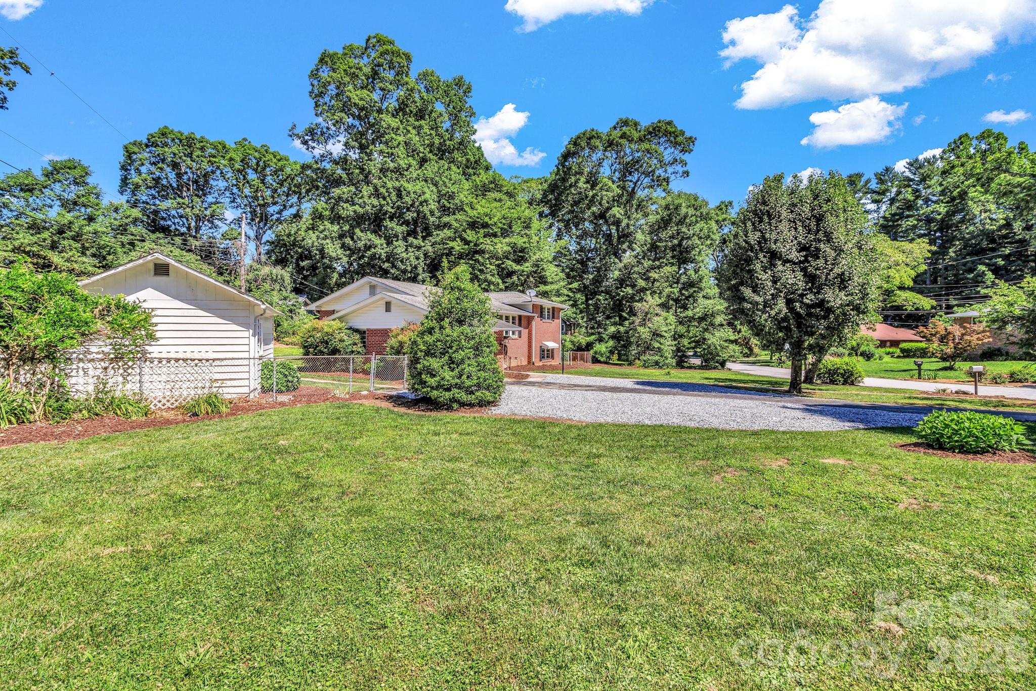 907 W Blue Ridge Road — East Flat Rock
