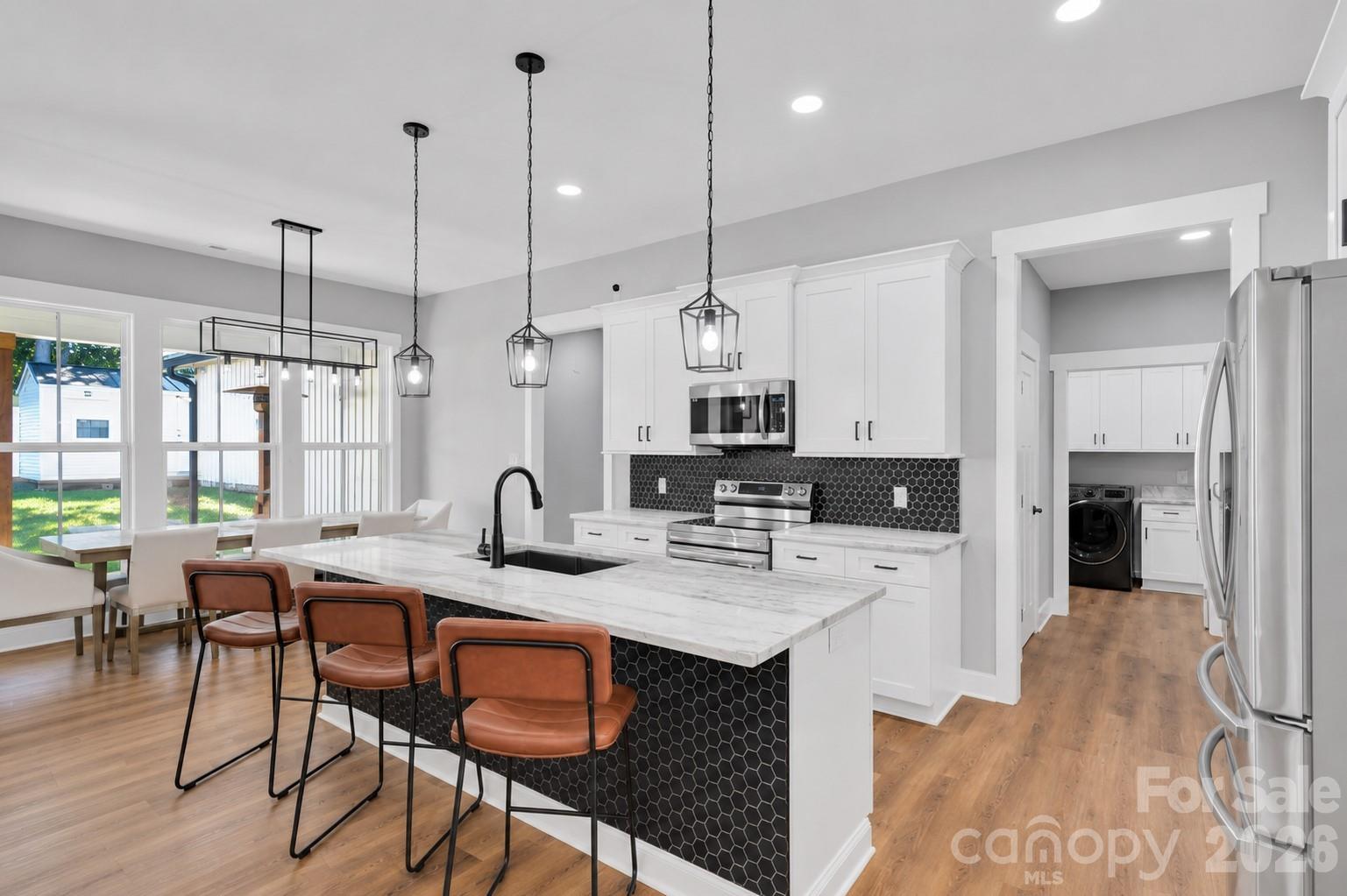 2754 Emperor Street — Claremont