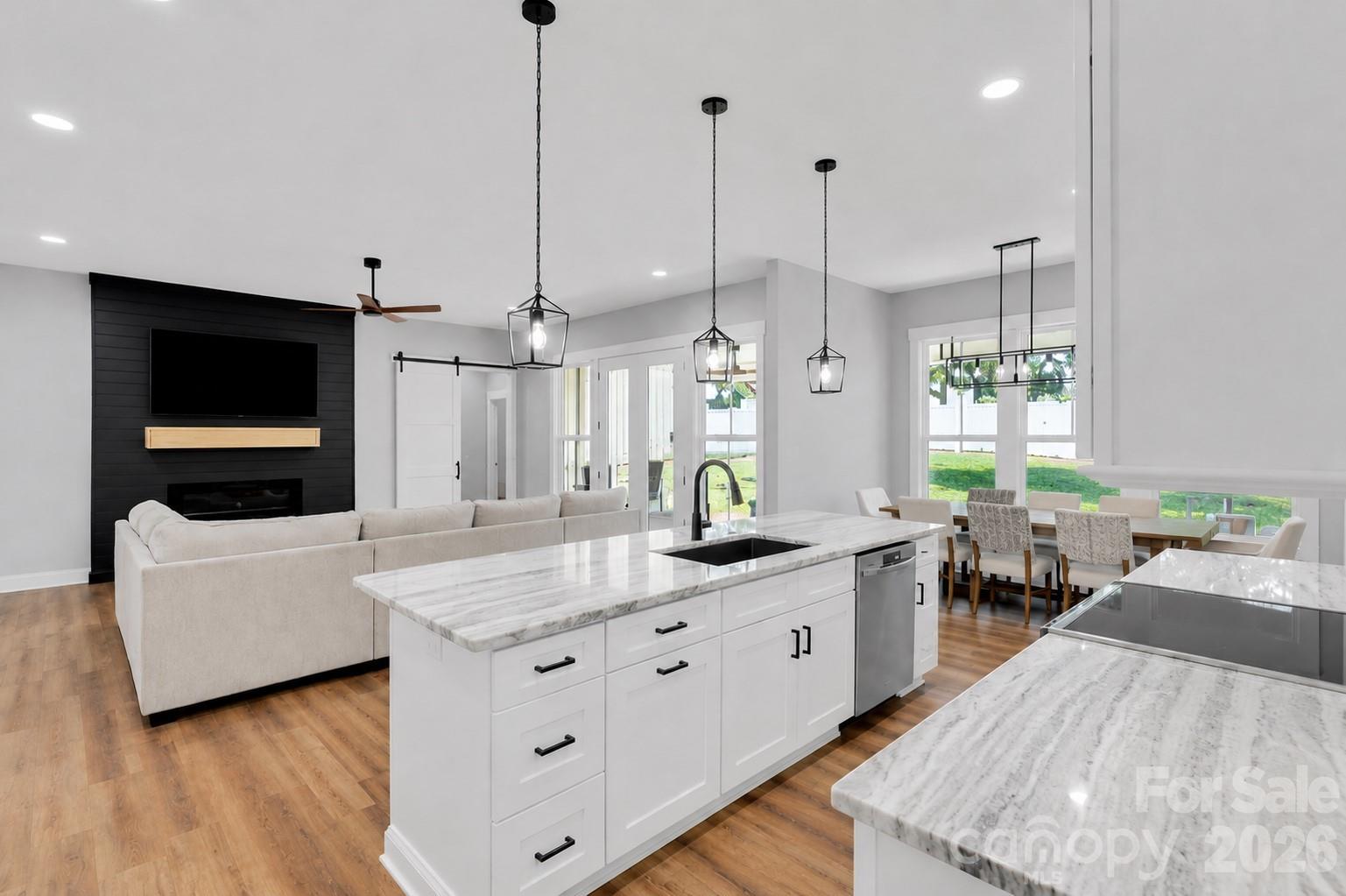 2754 Emperor Street — Claremont