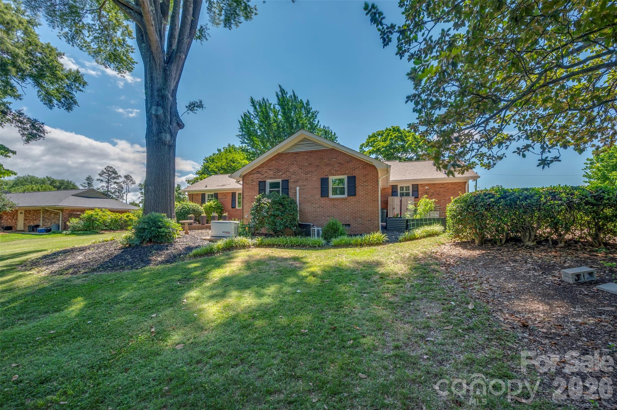 271 McCall Drive — Forest City