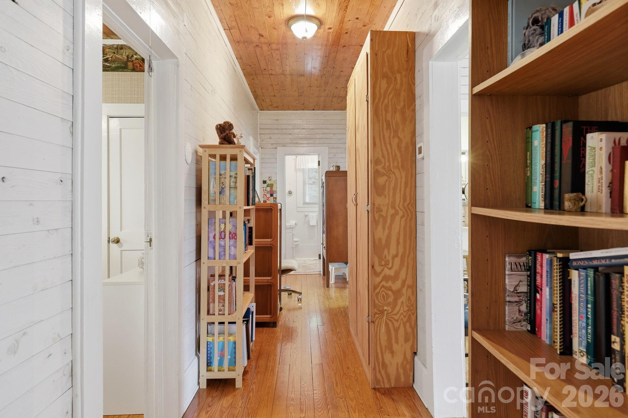 144 E Park Road — Ellenboro