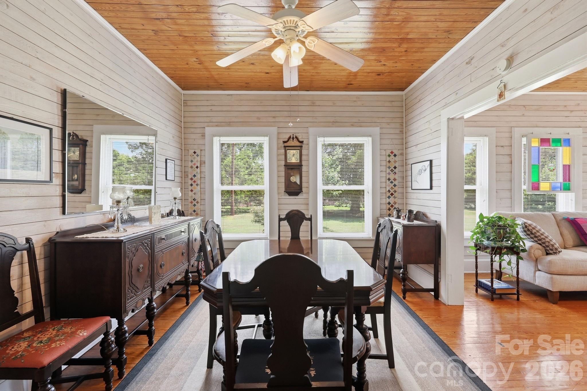 144 E Park Road — Ellenboro