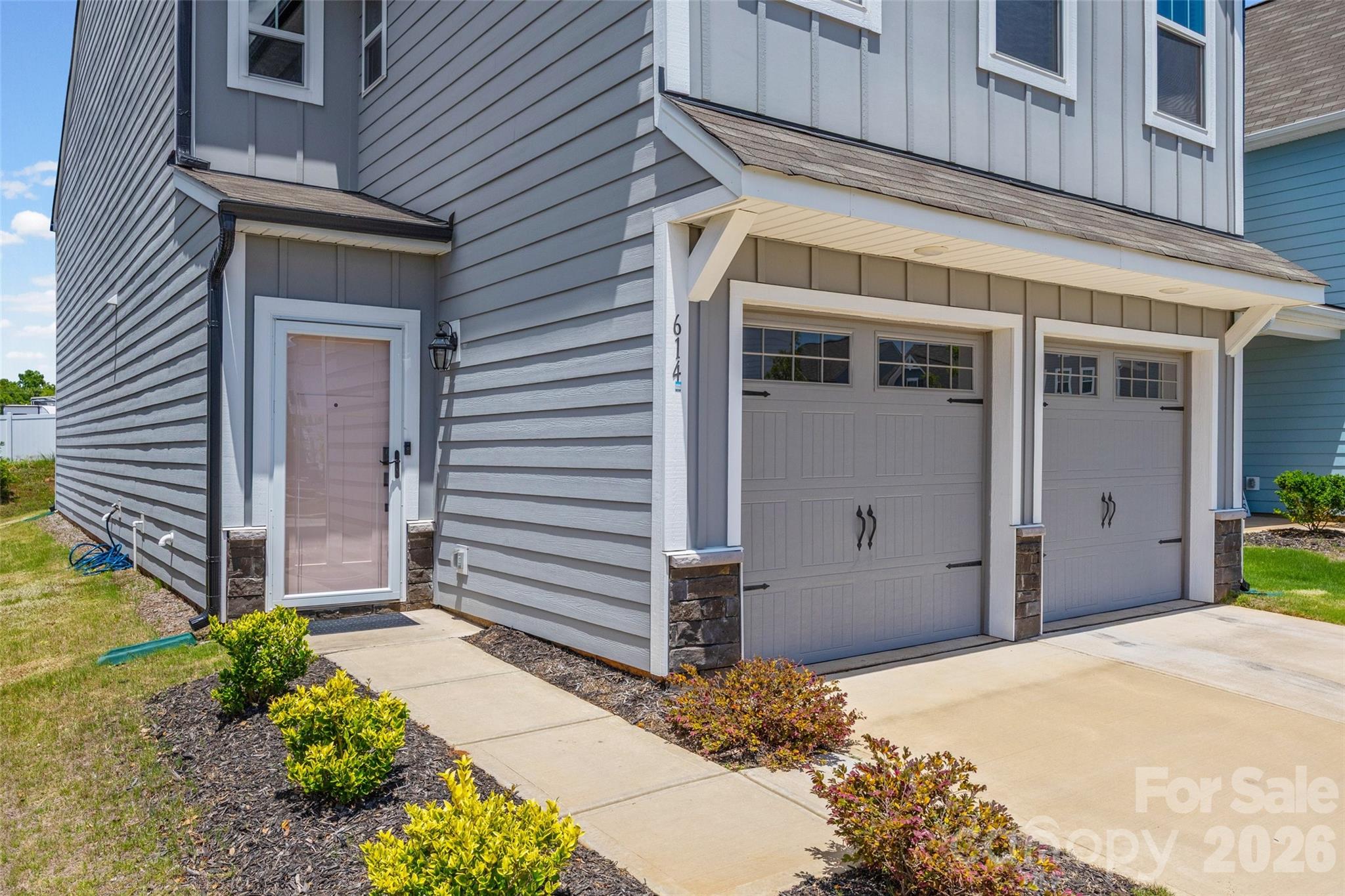 614 Candela Court — York