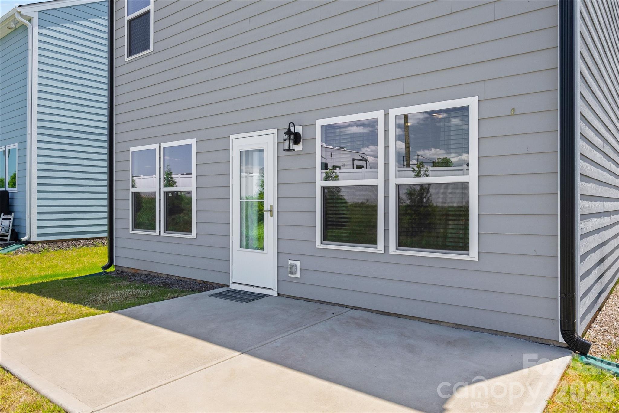 614 Candela Court — York