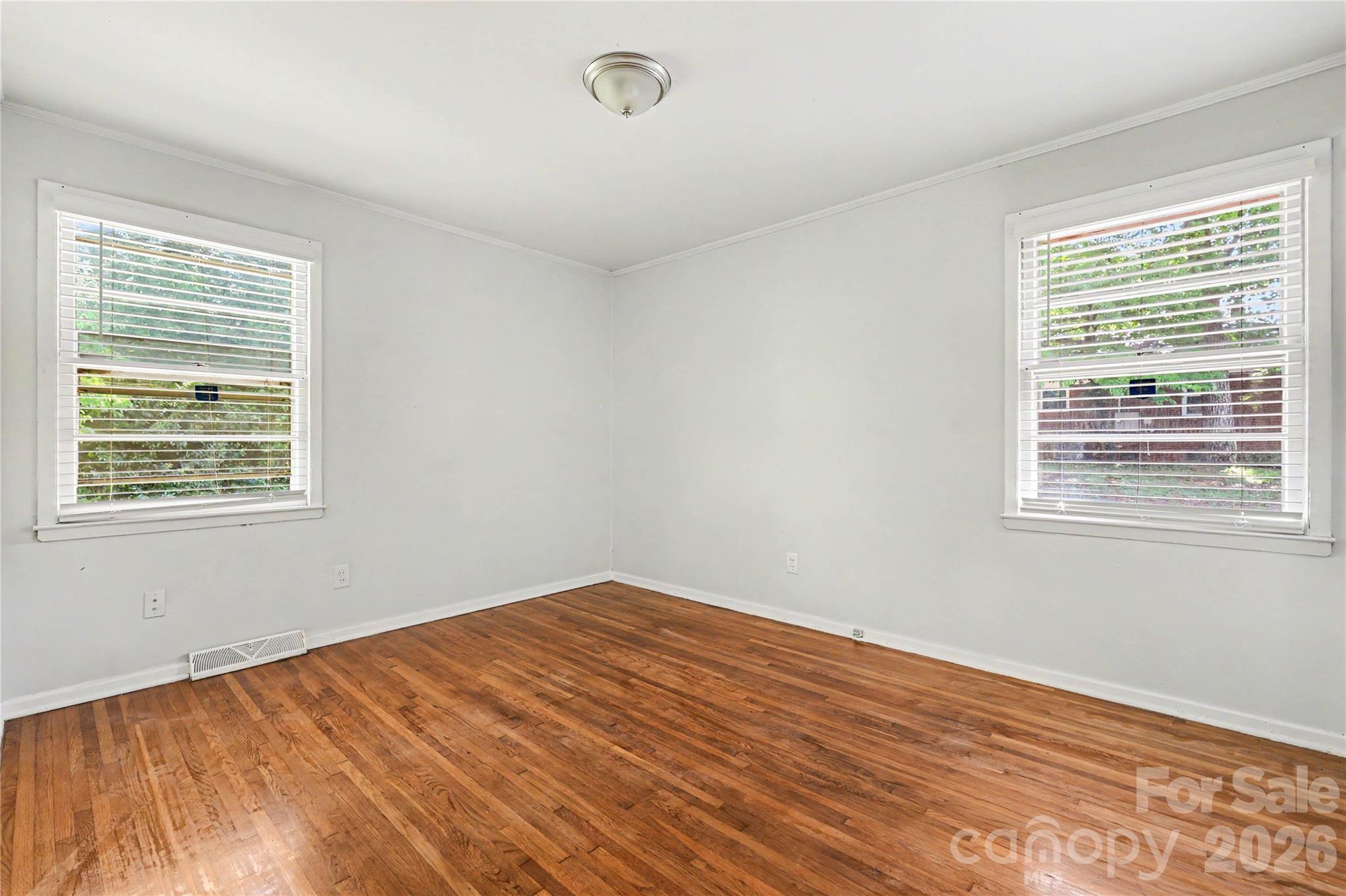 2000 Russell Avenue — Charlotte