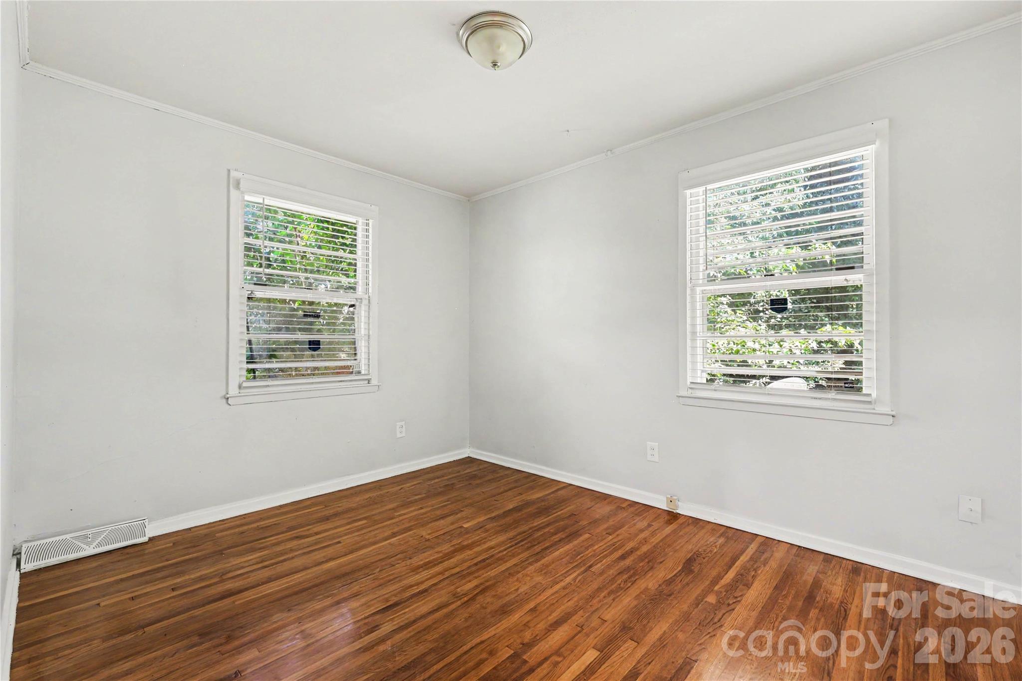 2000 Russell Avenue — Charlotte
