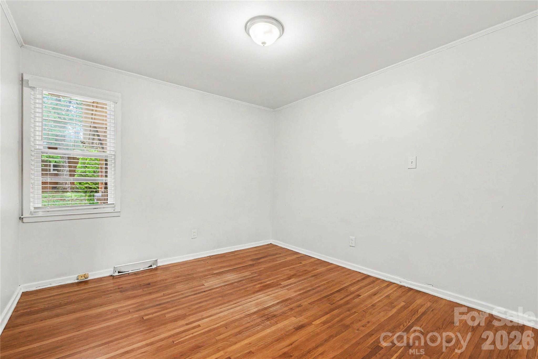 2000 Russell Avenue — Charlotte