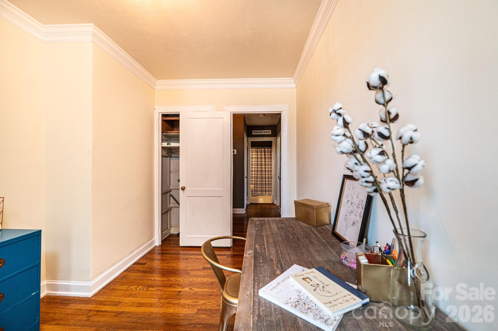 1240 12th Street Place NW — Hickory