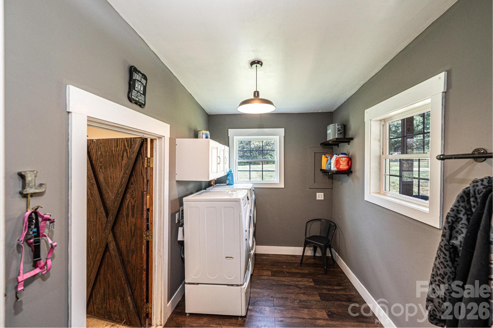1240 12th Street Place NW — Hickory
