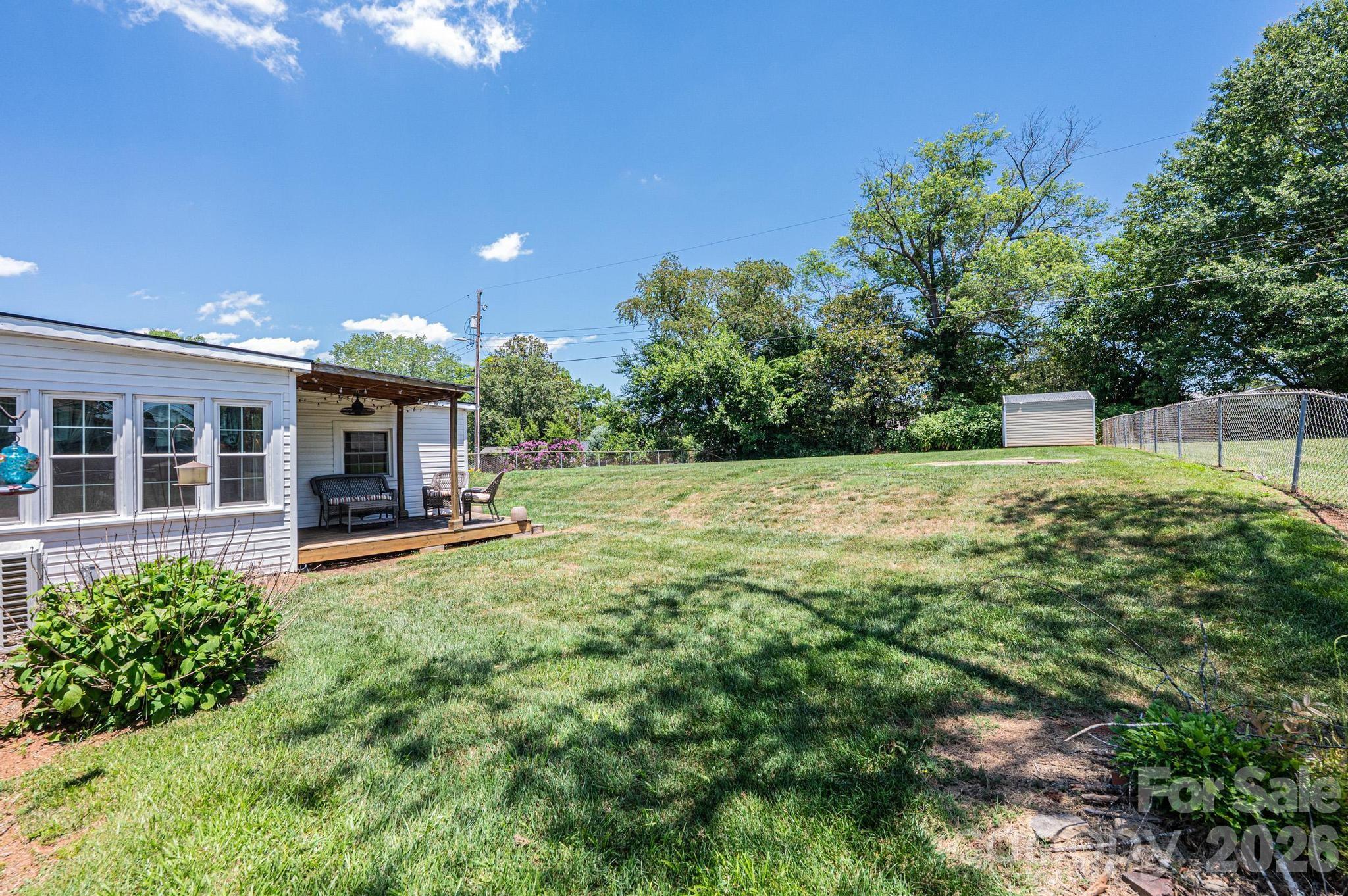 1240 12th Street Place NW — Hickory