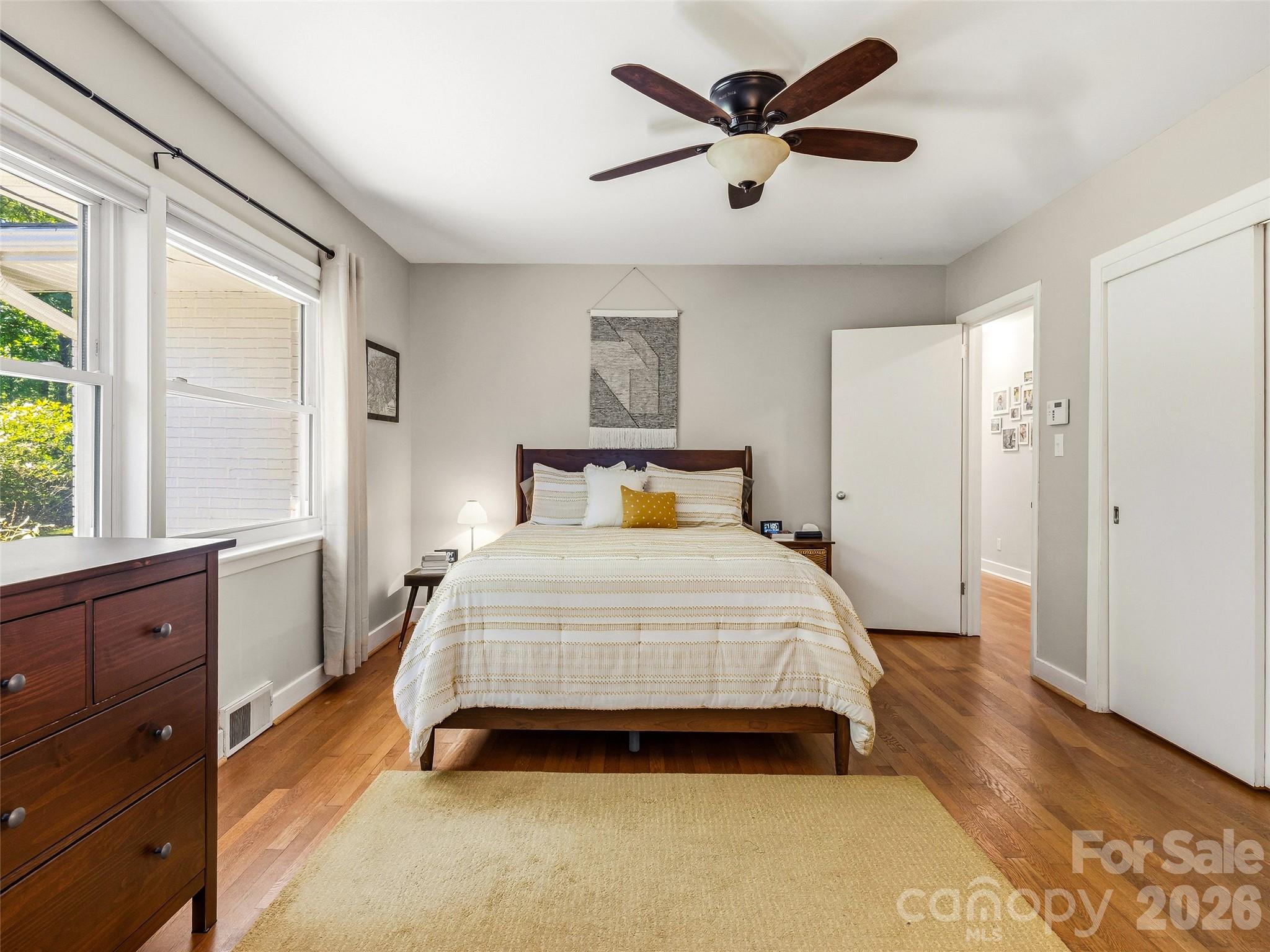 106 Skyway Drive — Hendersonville