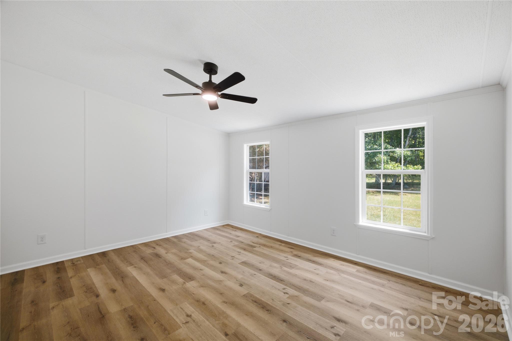 3940 Teaberry Lane — Newton