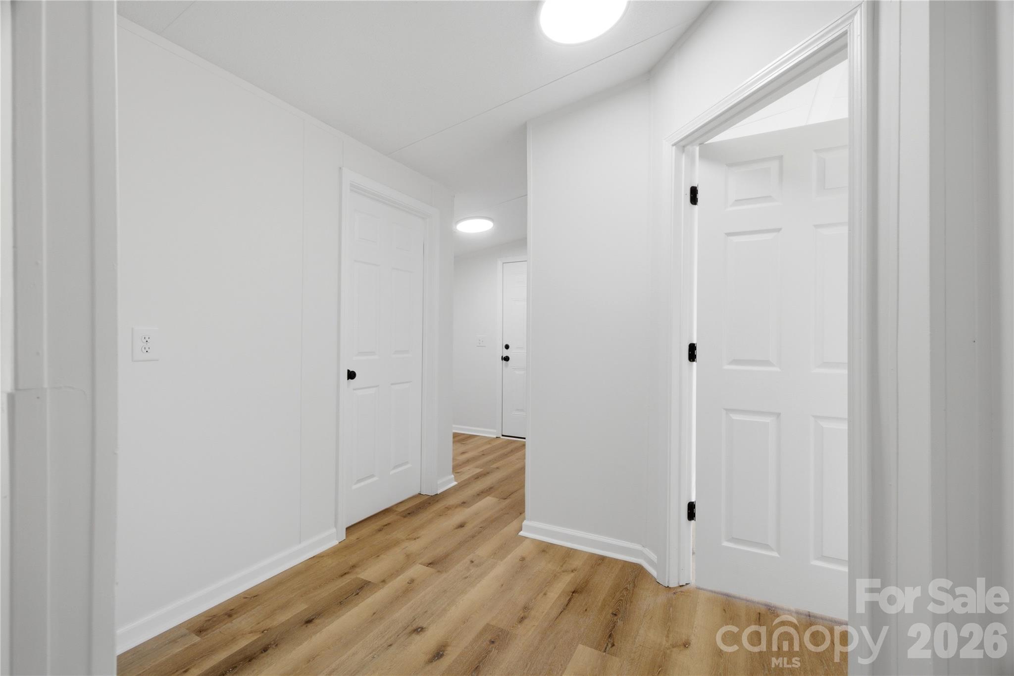 3940 Teaberry Lane — Newton