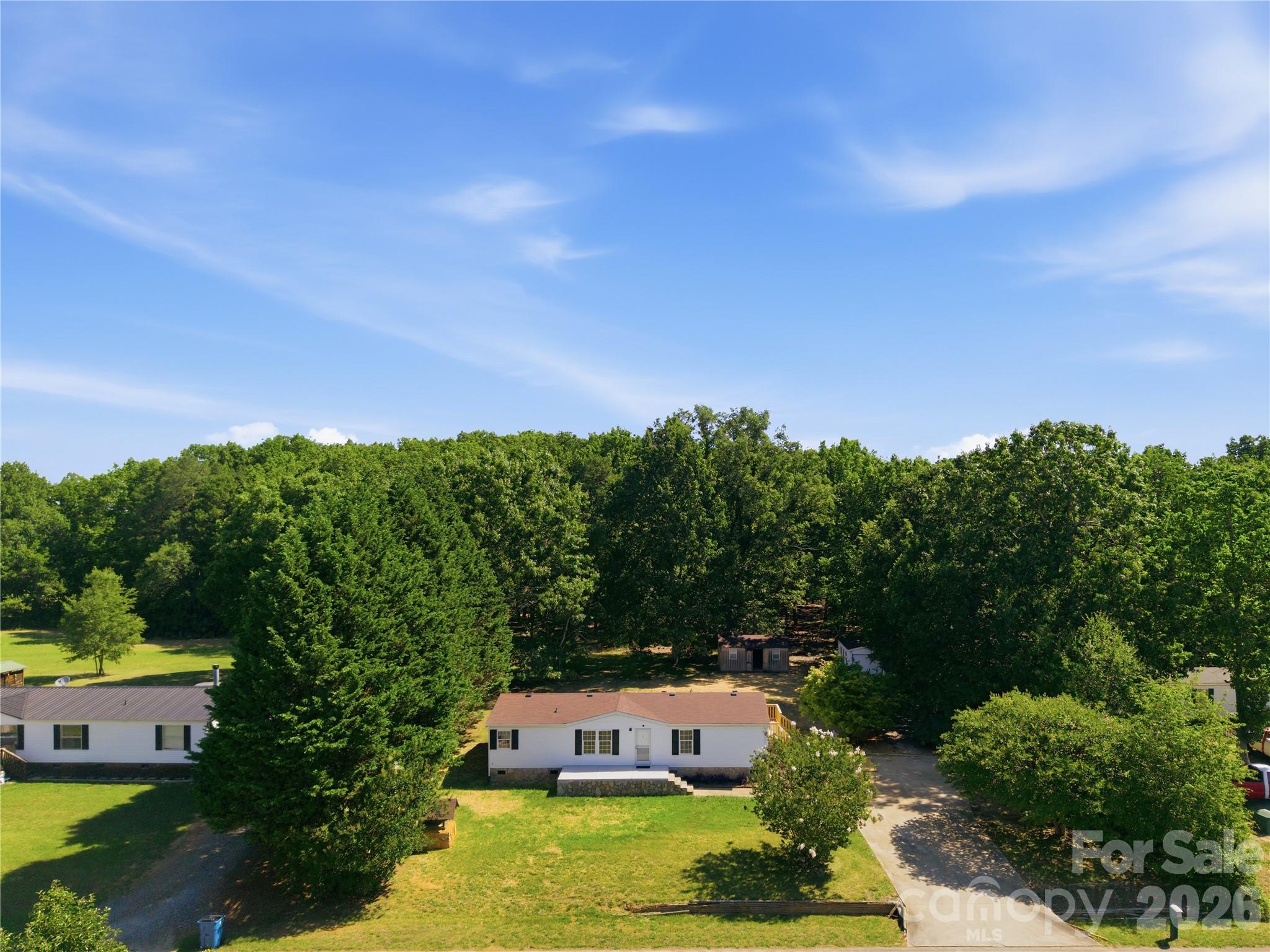 3940 Teaberry Lane — Newton