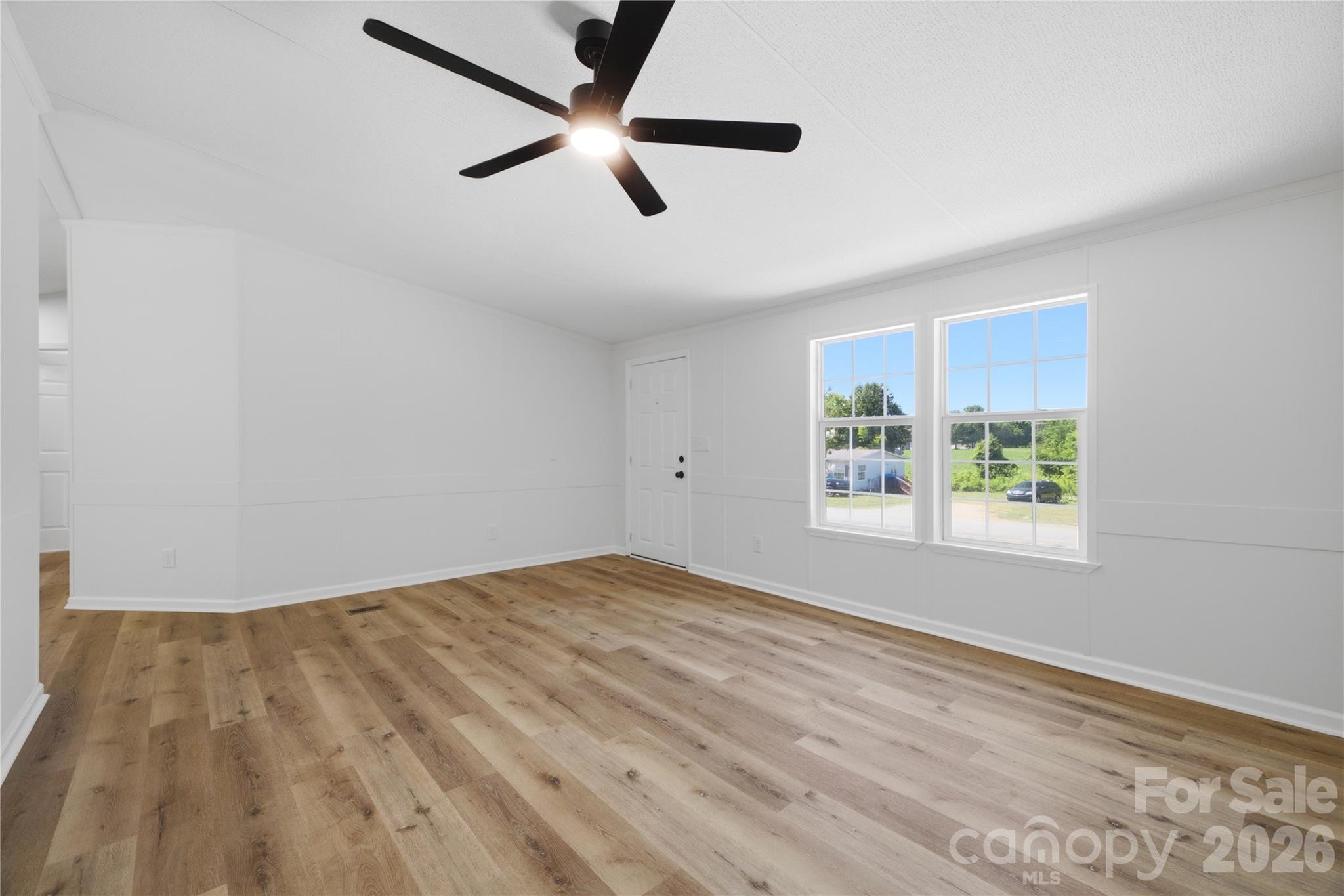 3940 Teaberry Lane — Newton